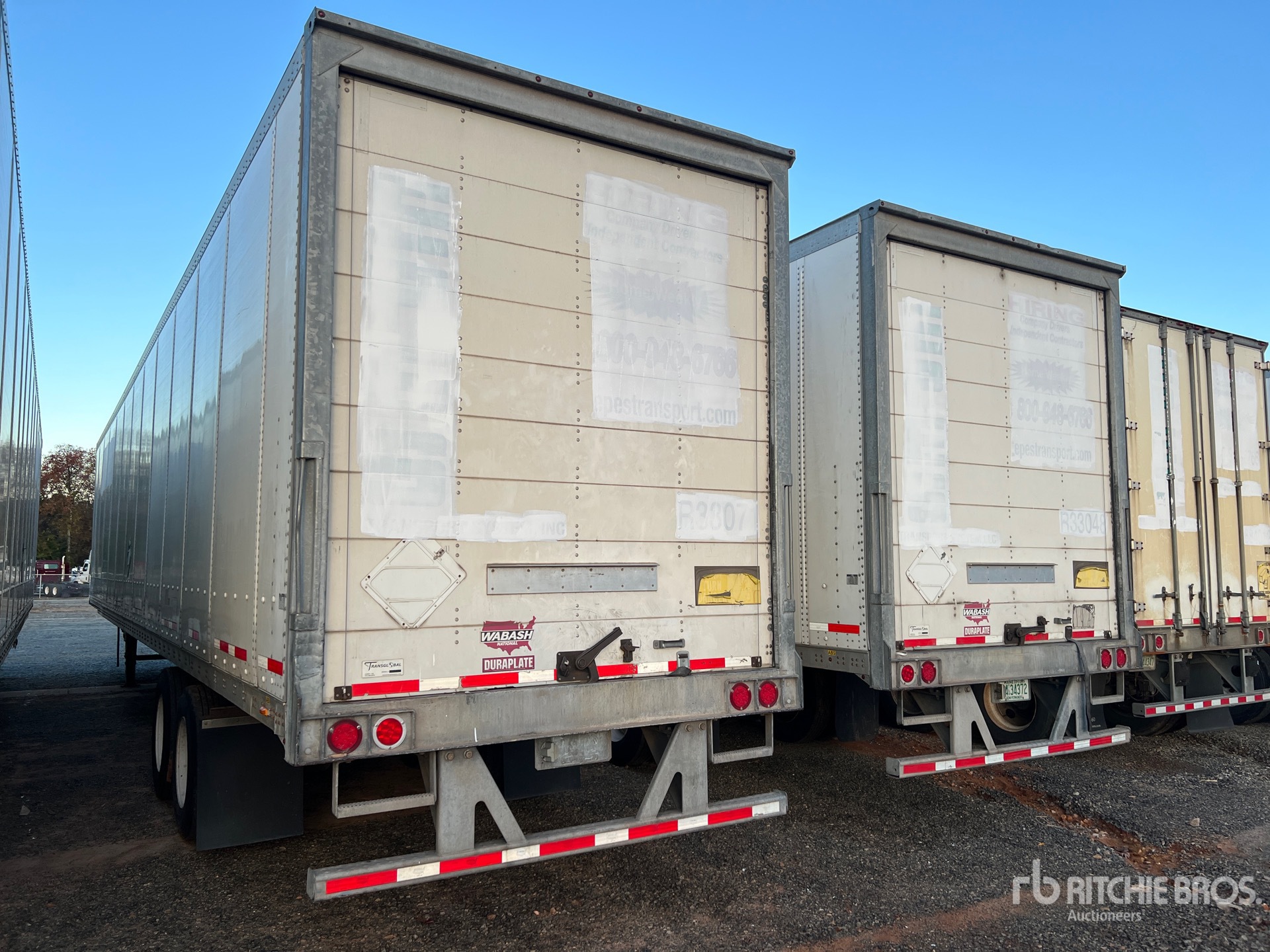 Aspect général with Image, coin arrière gauche