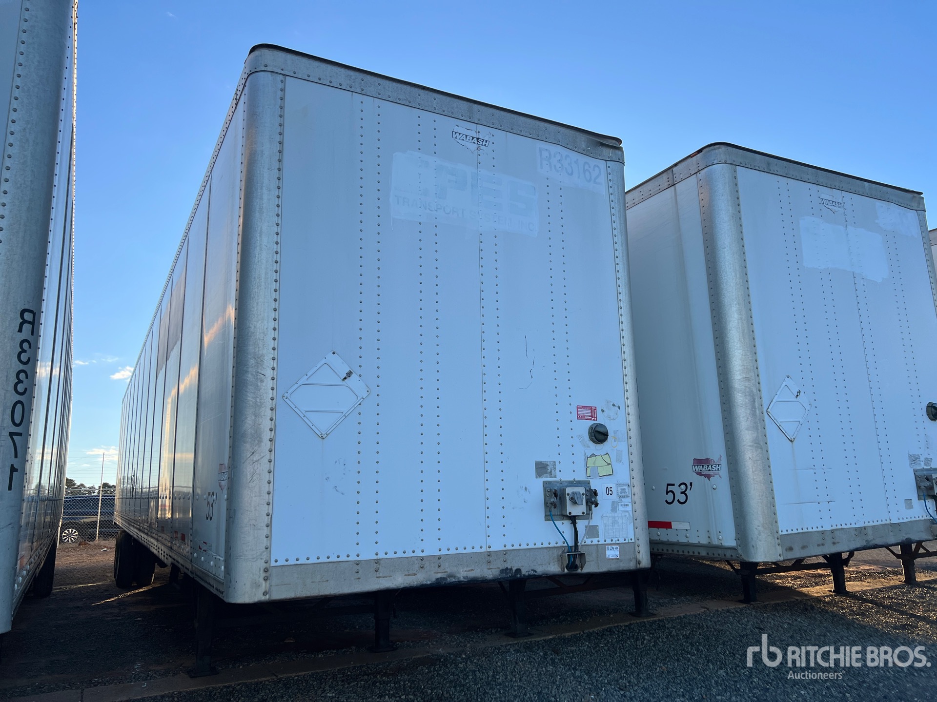 Aspect général with Image, coin avant droit