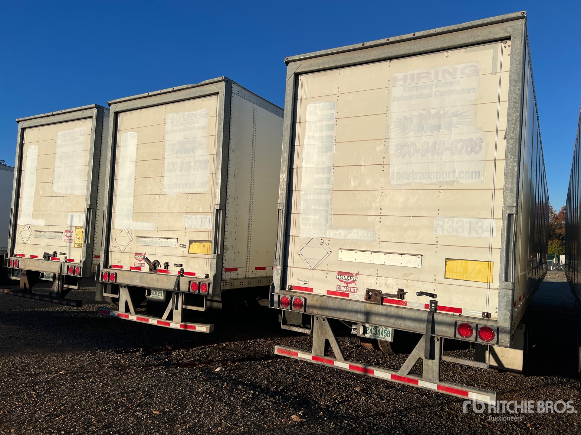 Aspect général with Image, coin arrière droit