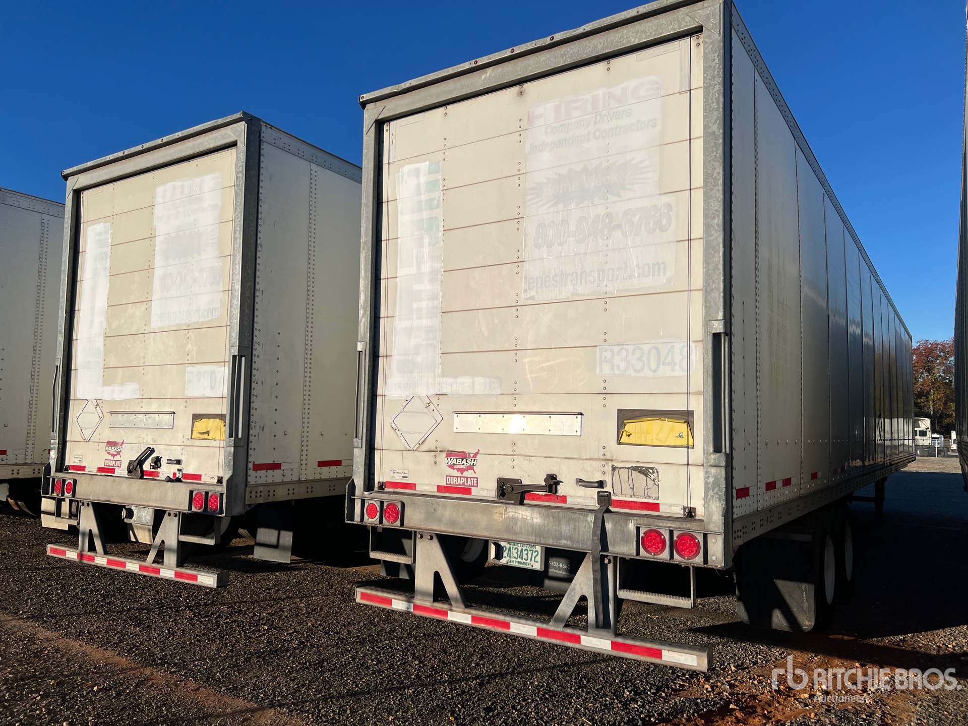 Aspect général with Image, coin arrière droit