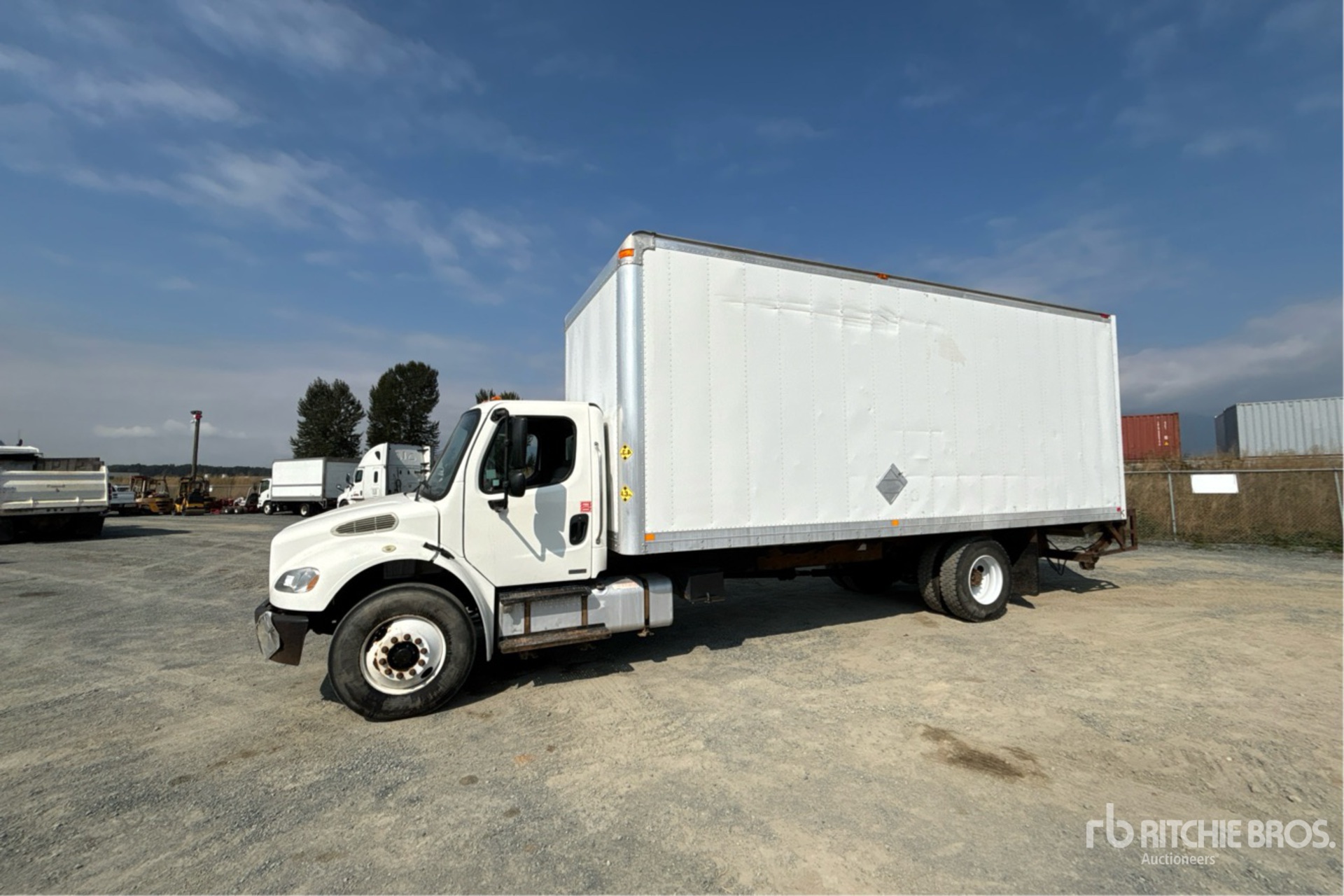 General Appearance with Image, coin avant gauche