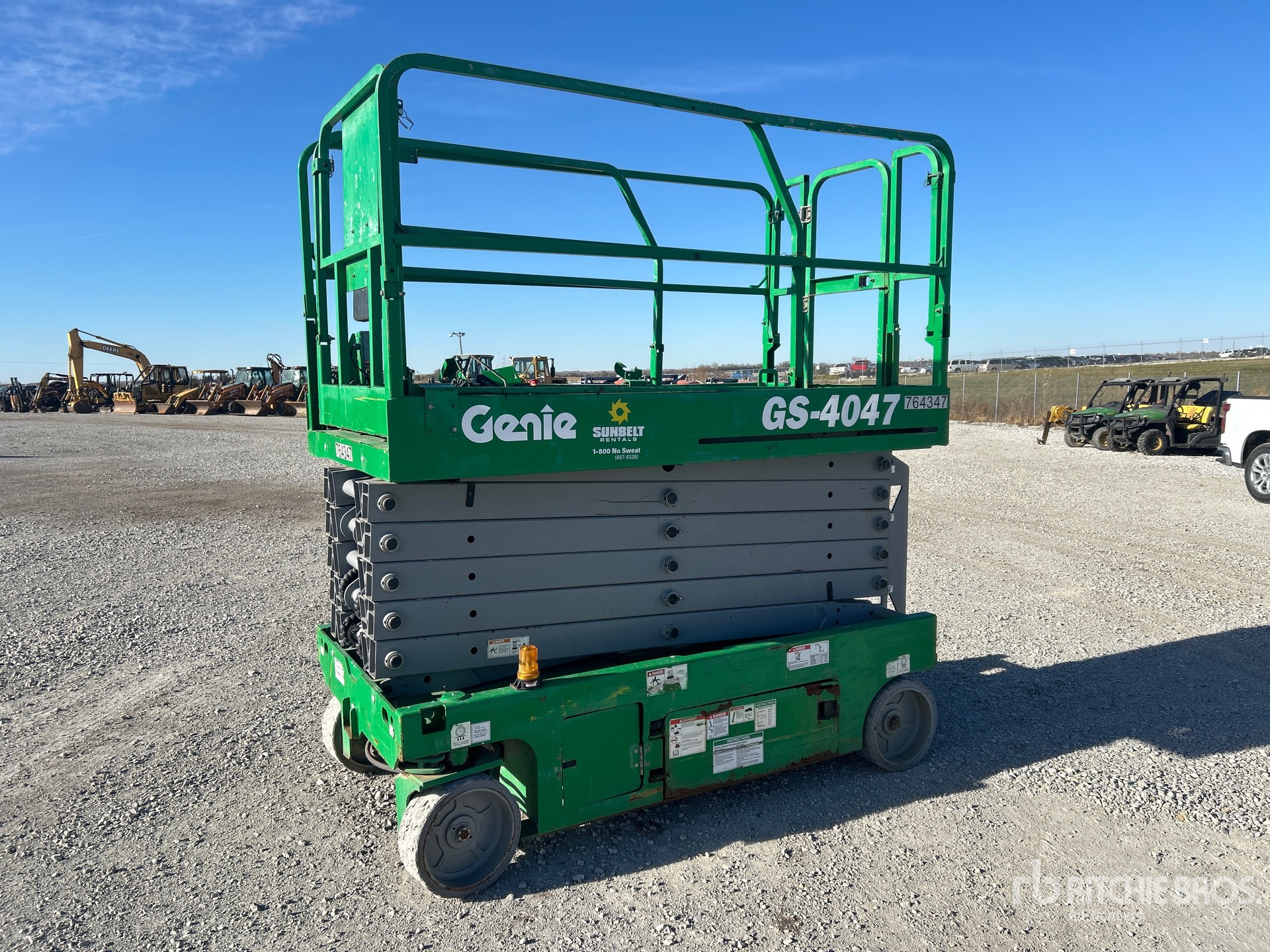 Aspect général with Image, coin avant gauche