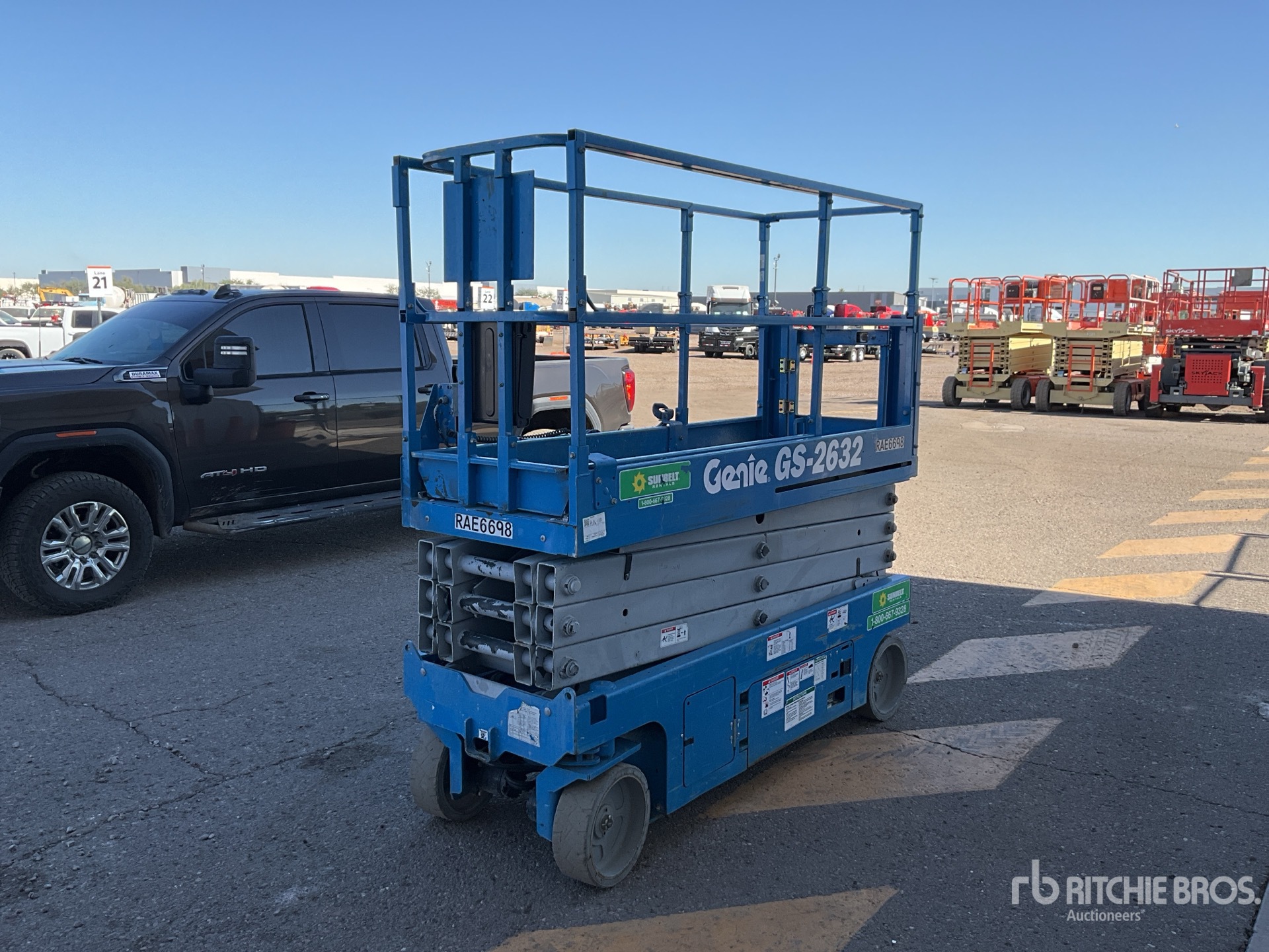 General Appearance with Picture, Left Rear Corner