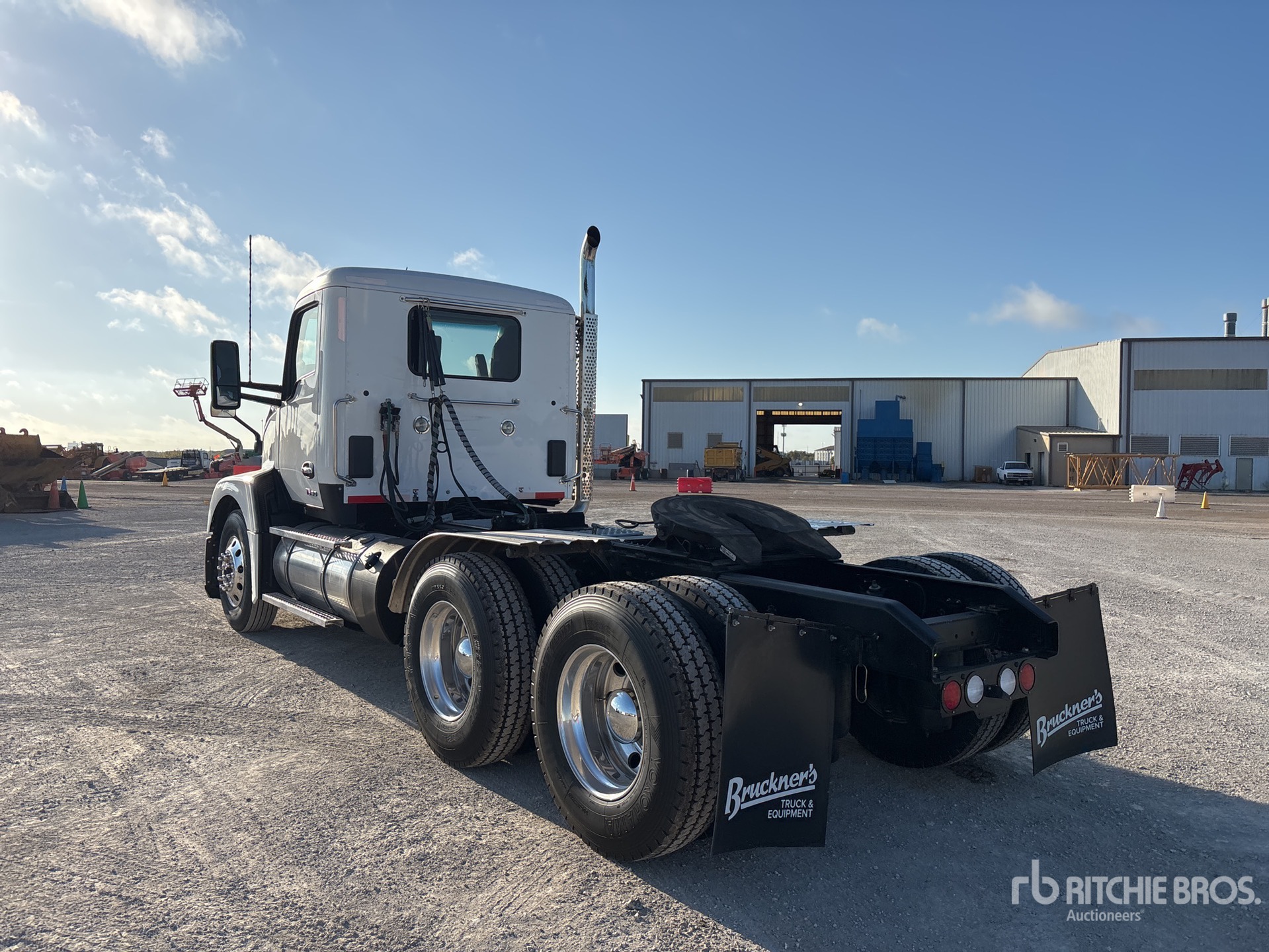 General Appearance with Imagen: esquina trasera izquierda