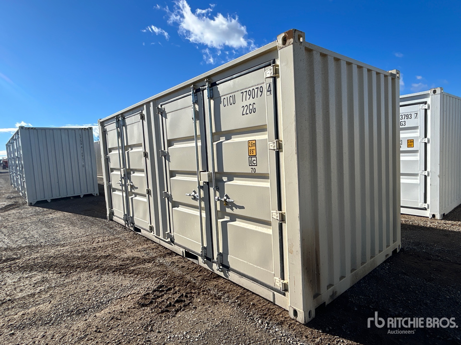 General Appearance with Bild, Ecke hinten links