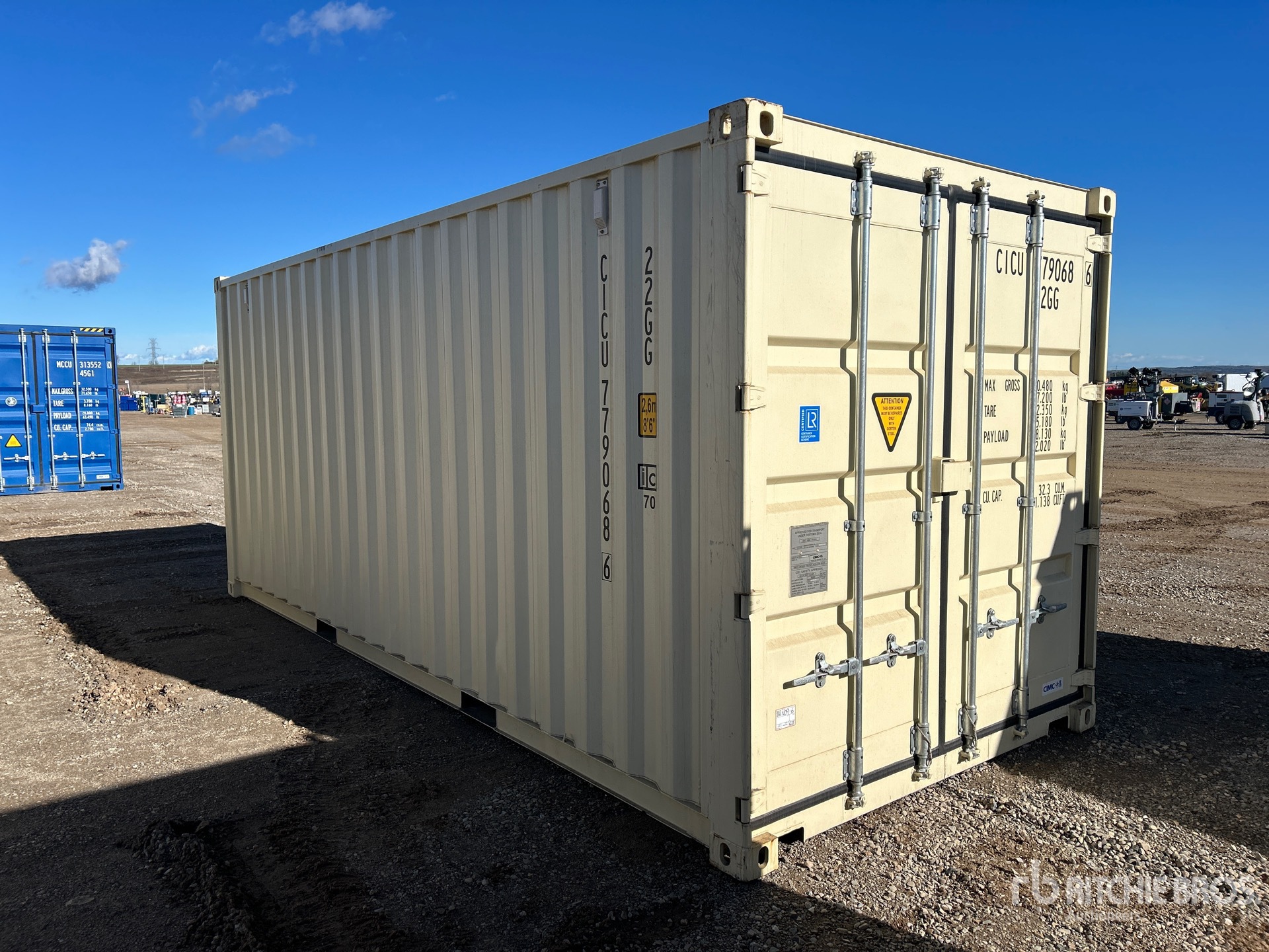 General Appearance with Bild, Ecke vorne rechts