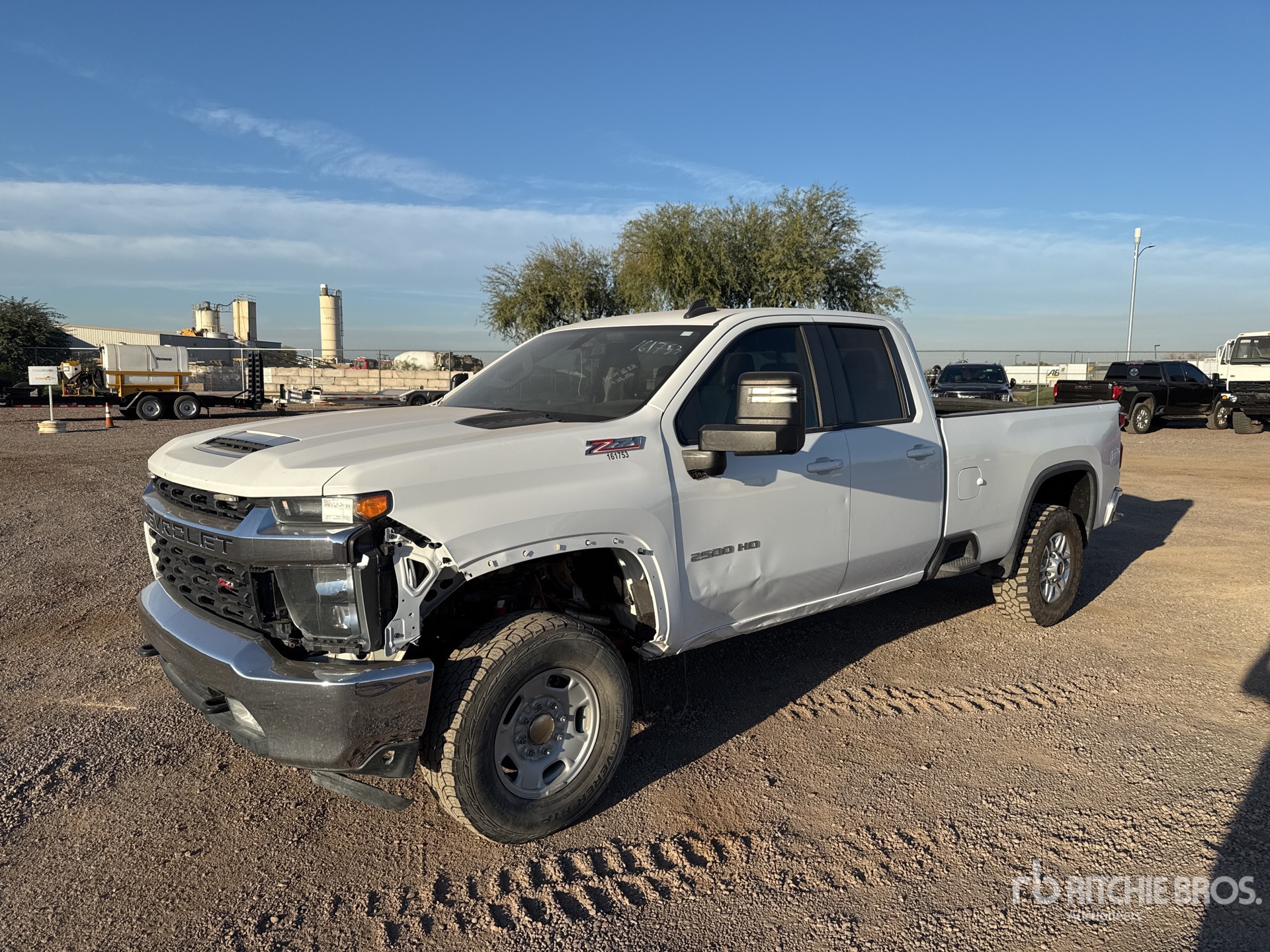 Aspect général with Image, coin avant gauche