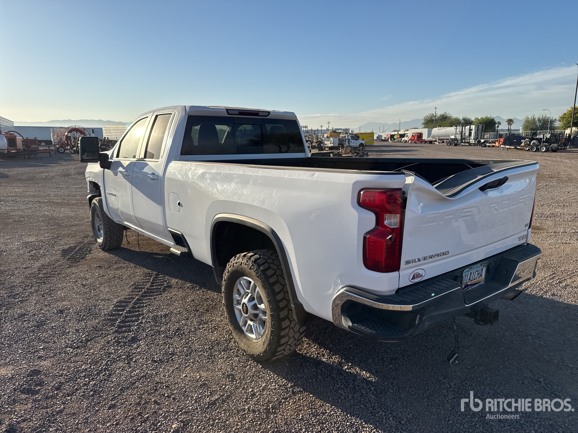 Aspect général with Image, coin arrière gauche