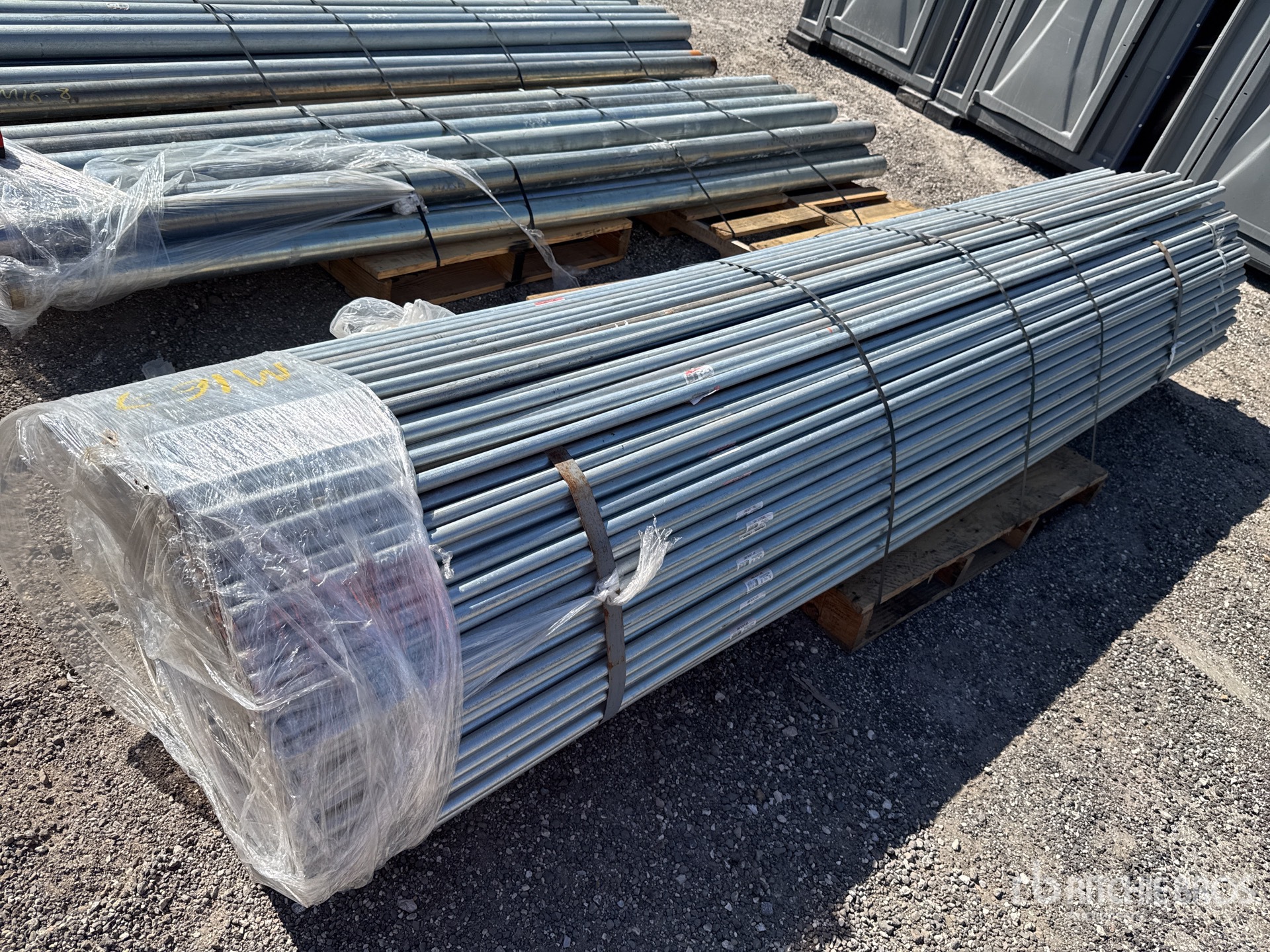 General Appearance with Image, coin avant gauche