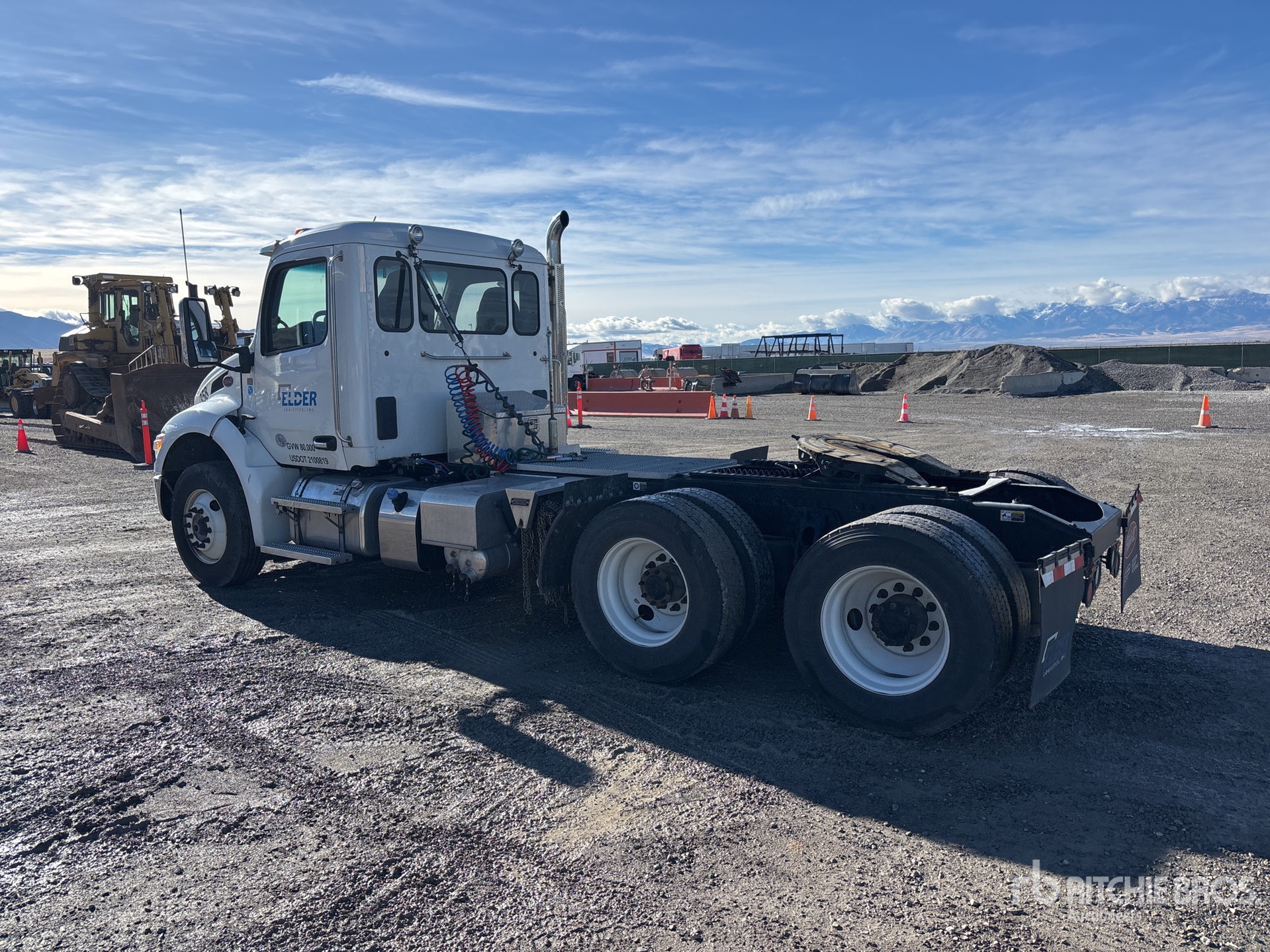 General Appearance with Imagen: esquina trasera izquierda