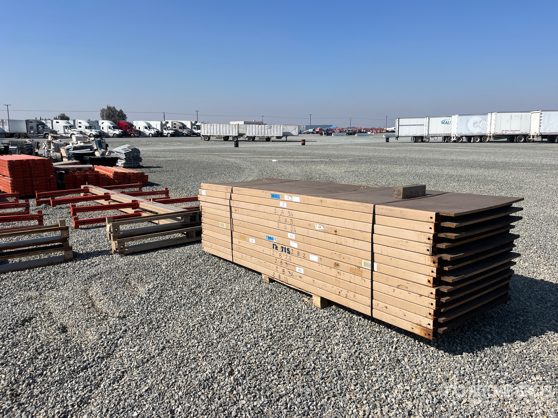 Aspect général with Image, coin avant droit