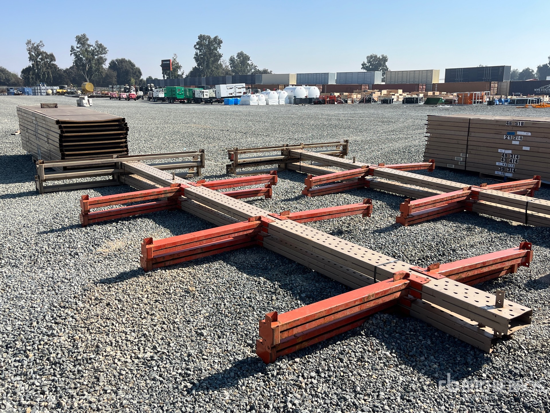 Aspect général with Image, coin arrière gauche