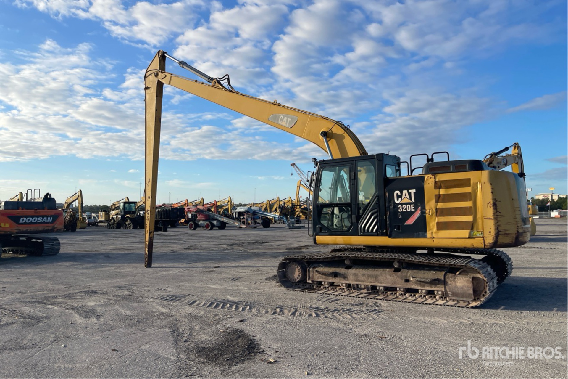 General Appearance with Imagen: esquina trasera izquierda