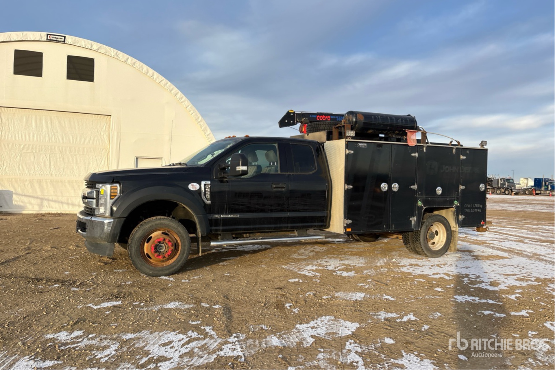 General Appearance with Image, coin avant gauche