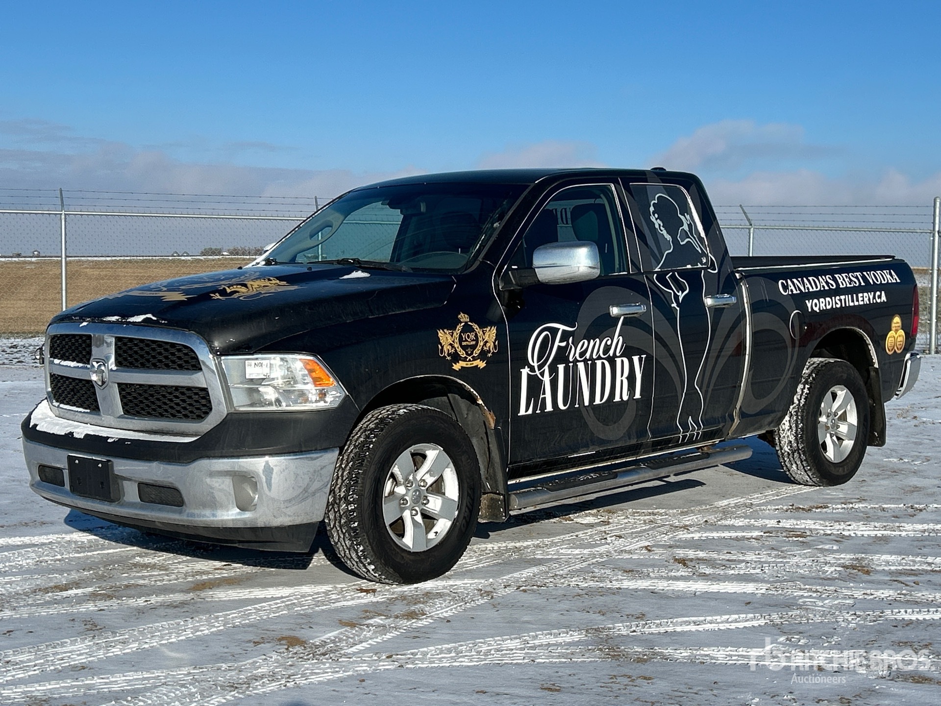 General Appearance with Featured Photo