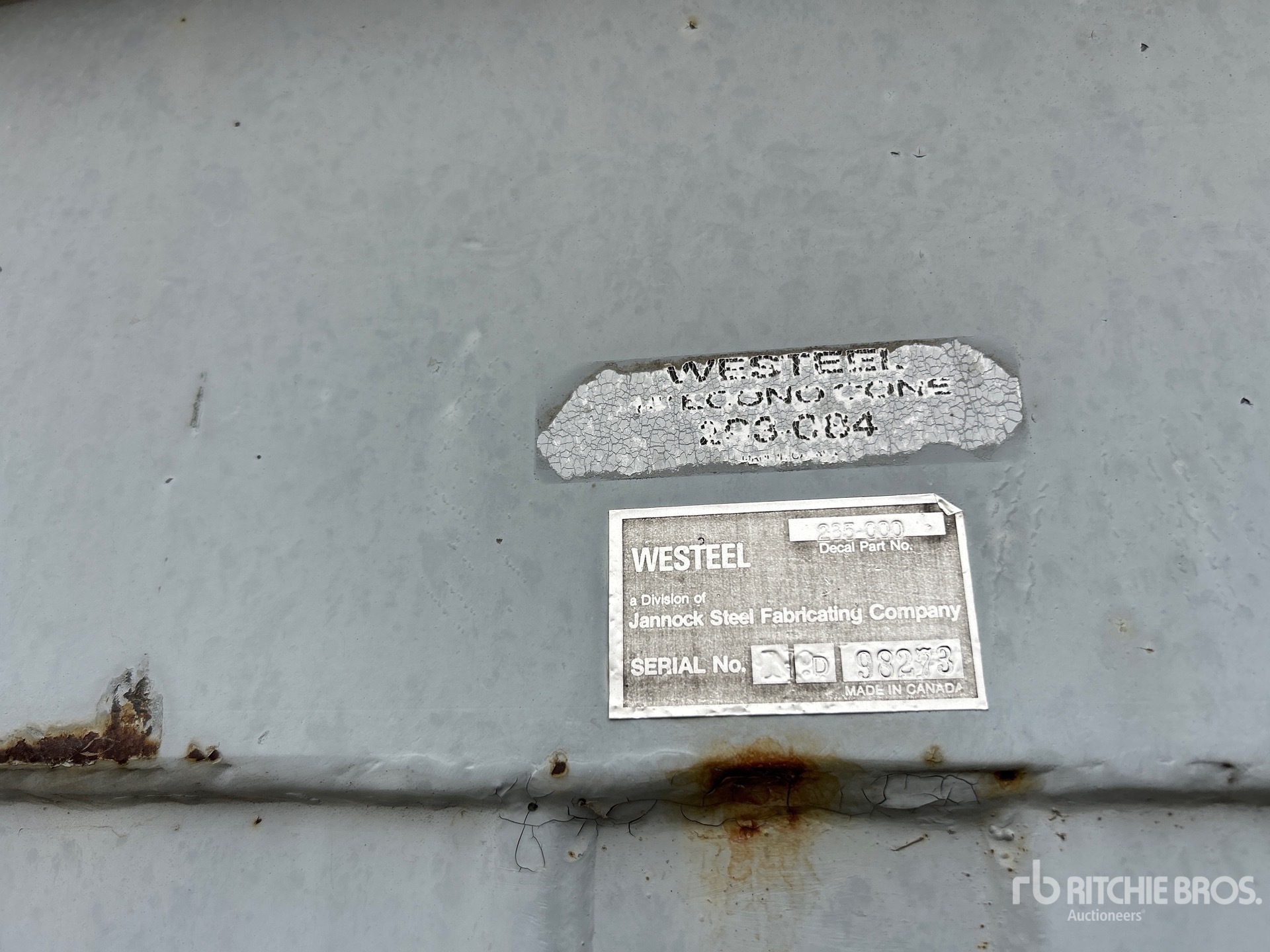 General Appearance with Numero seriale/numero d’identificazione del veicolo (VIN)