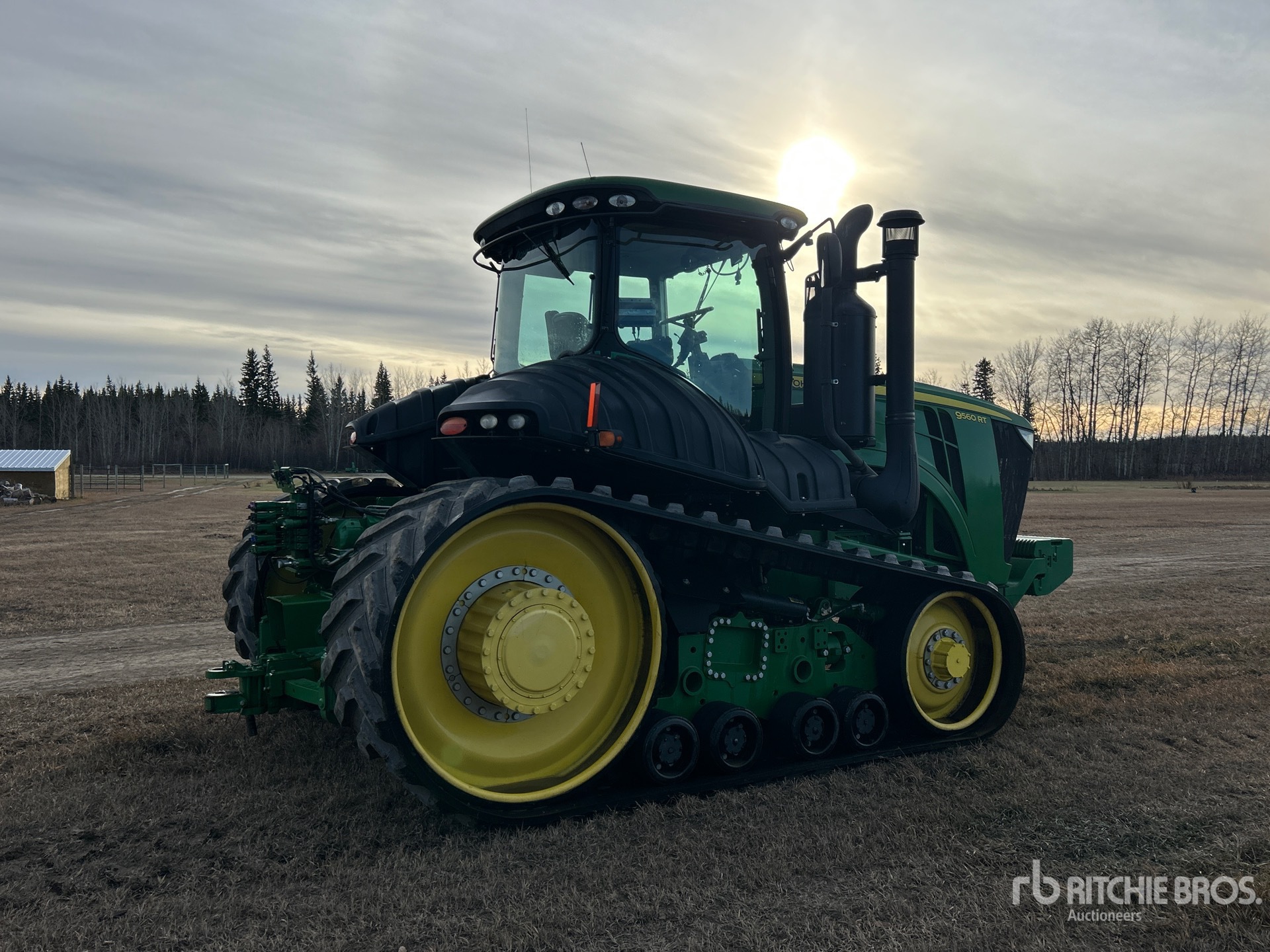 Aspect général with Image, coin arrière droit