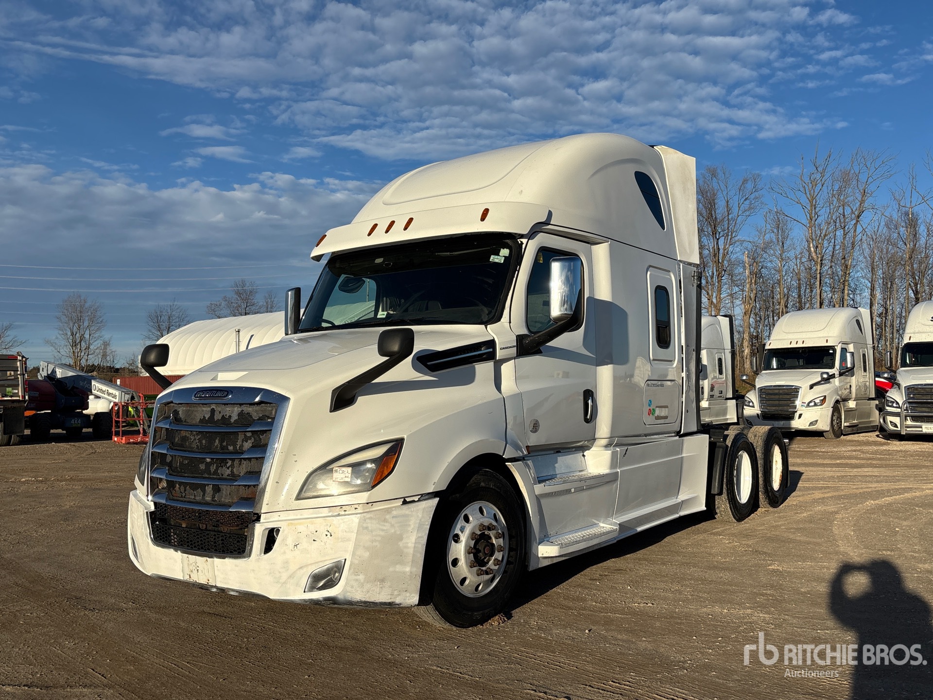 General Appearance with Picture, Left Front Corner