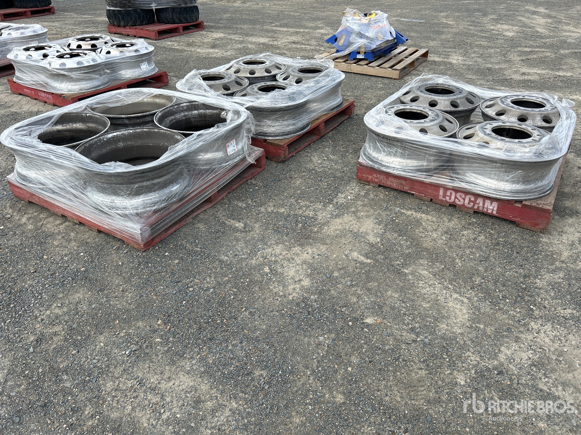 General Appearance with Bild, Ecke hinten links