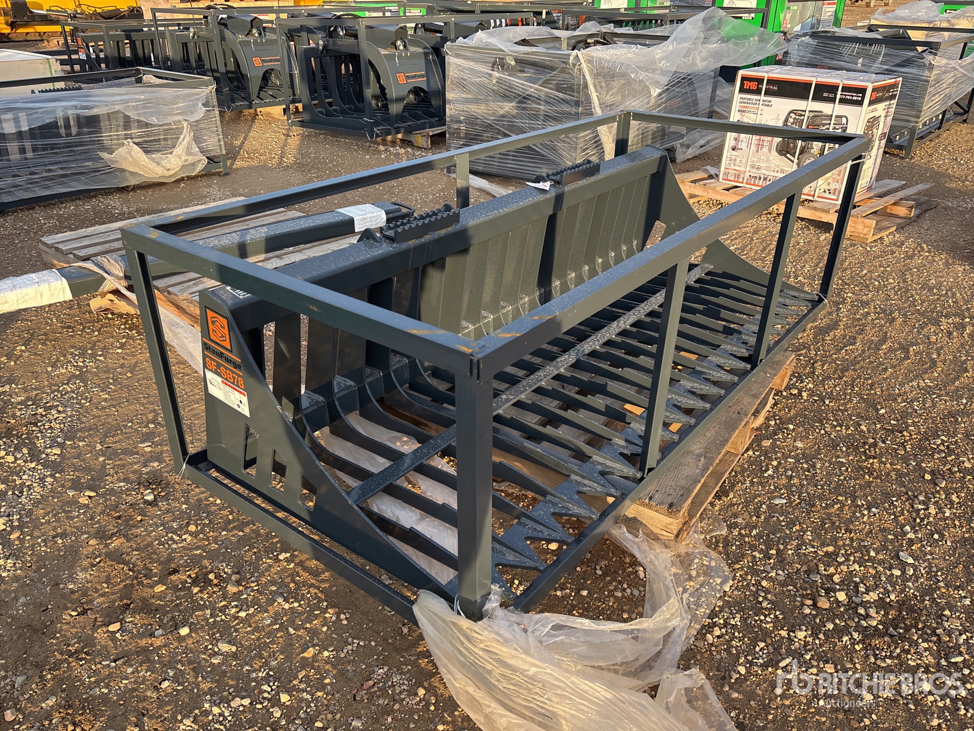 General Appearance with Image, coin avant droit