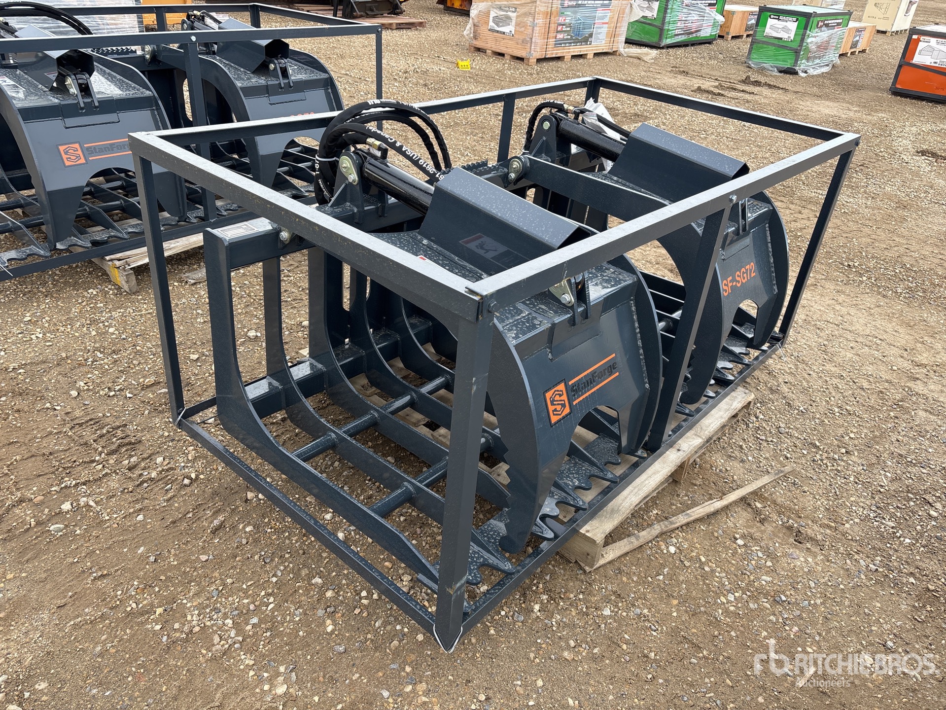 General Appearance with Picture, Right Front Corner