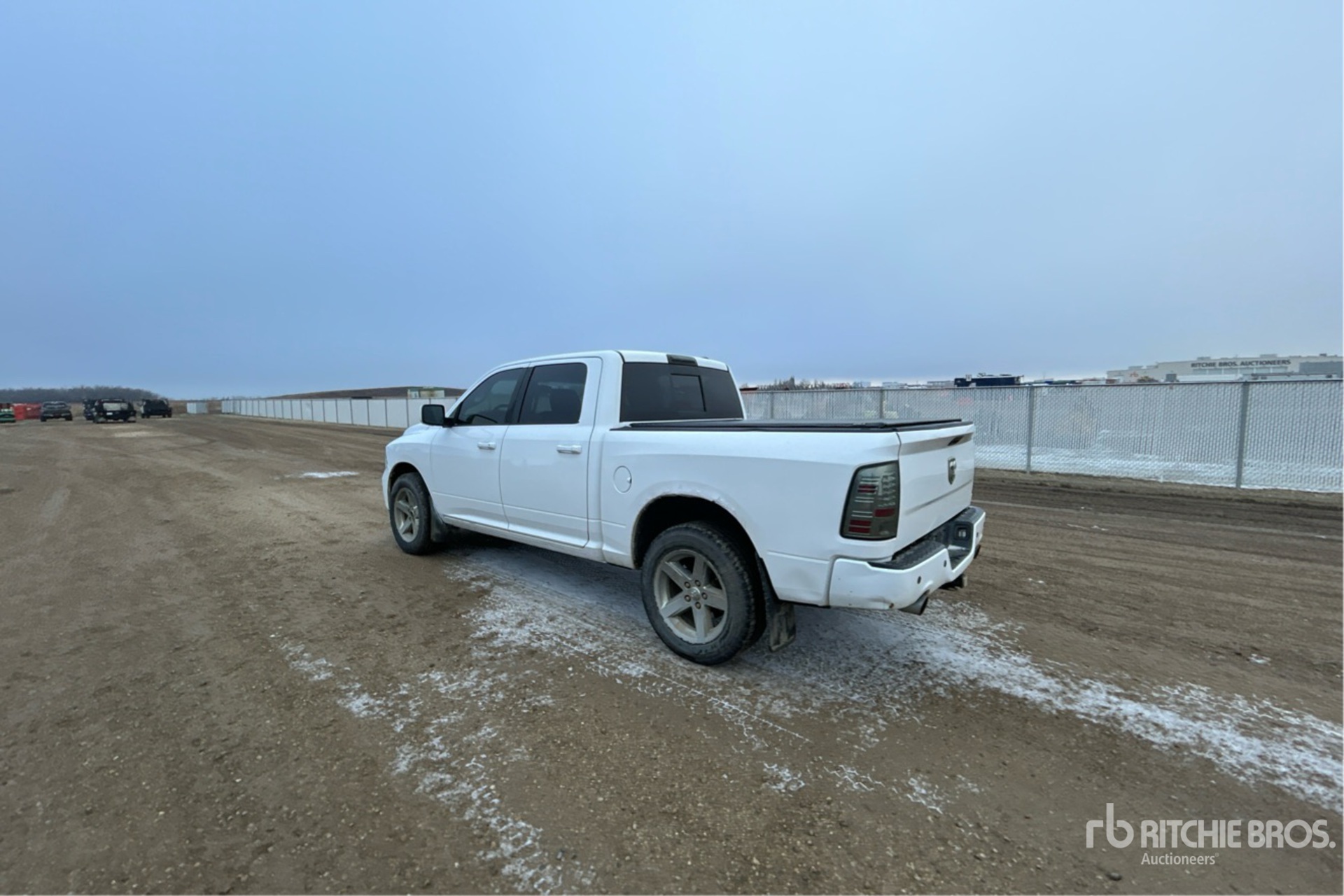 General Appearance with Imagen: esquina trasera izquierda