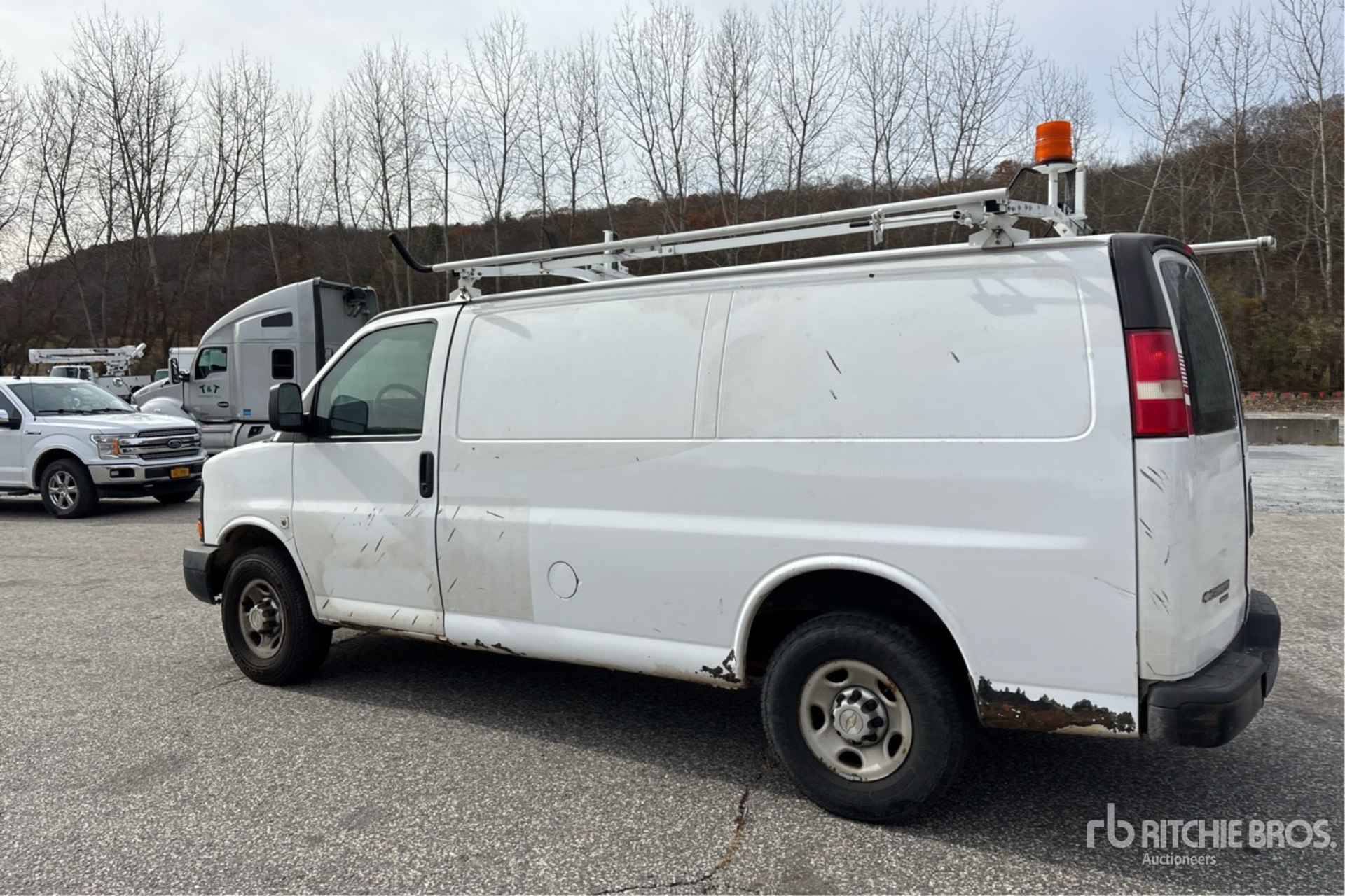 General Appearance with Imagen: esquina trasera izquierda