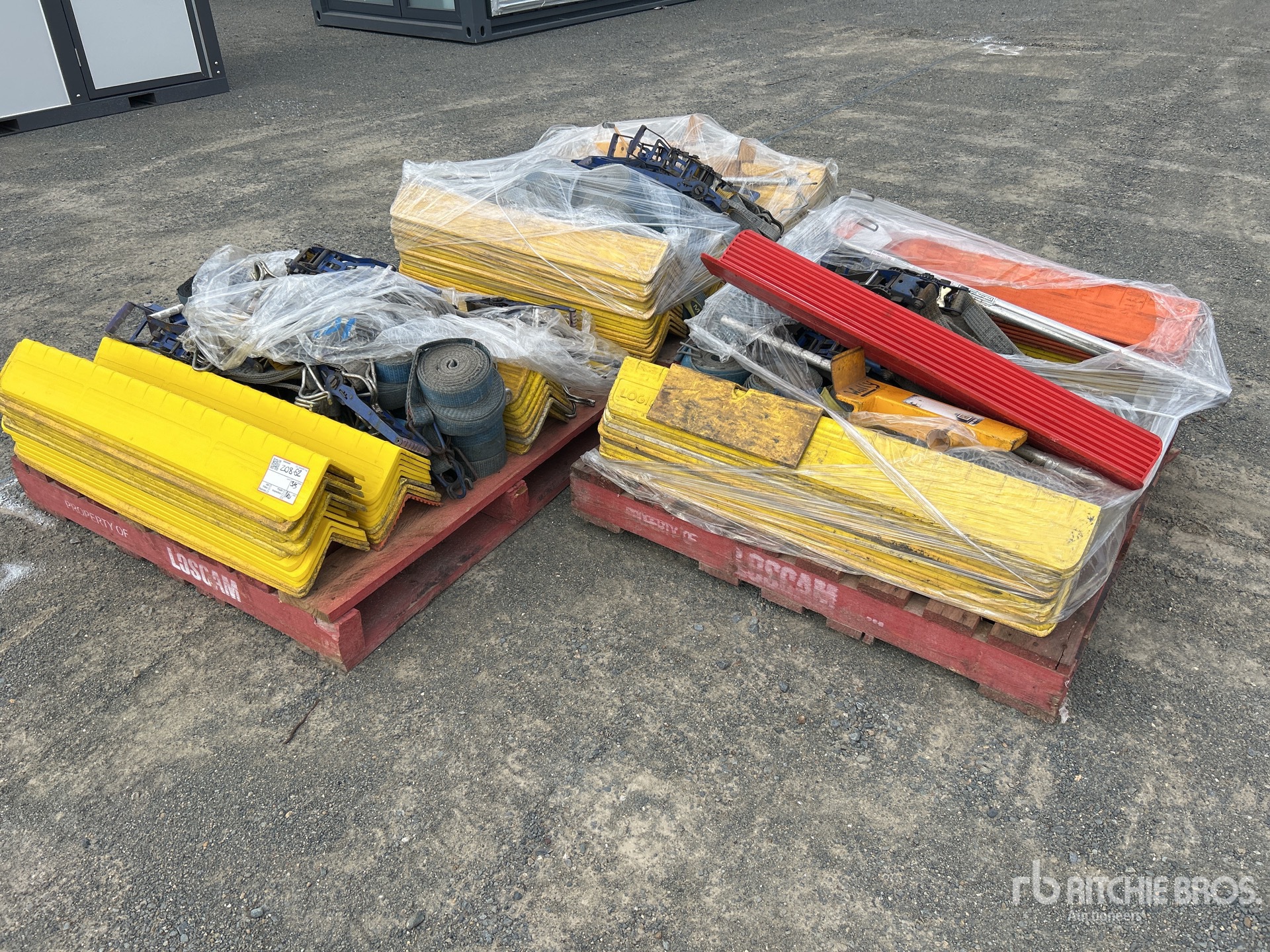 General Appearance with Foto, angolo anteriore destro