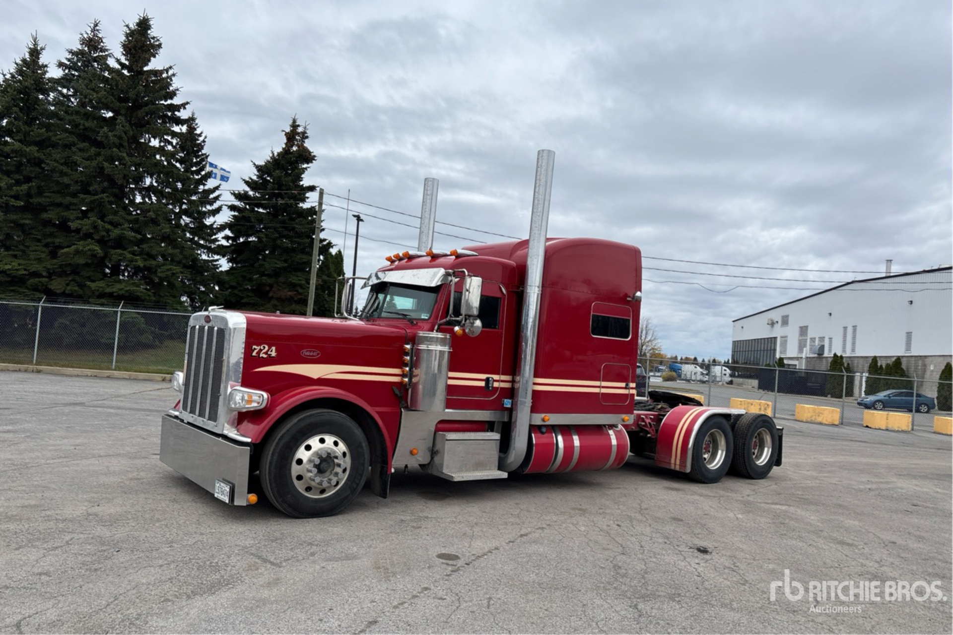 General Appearance with Picture, Left Front Corner