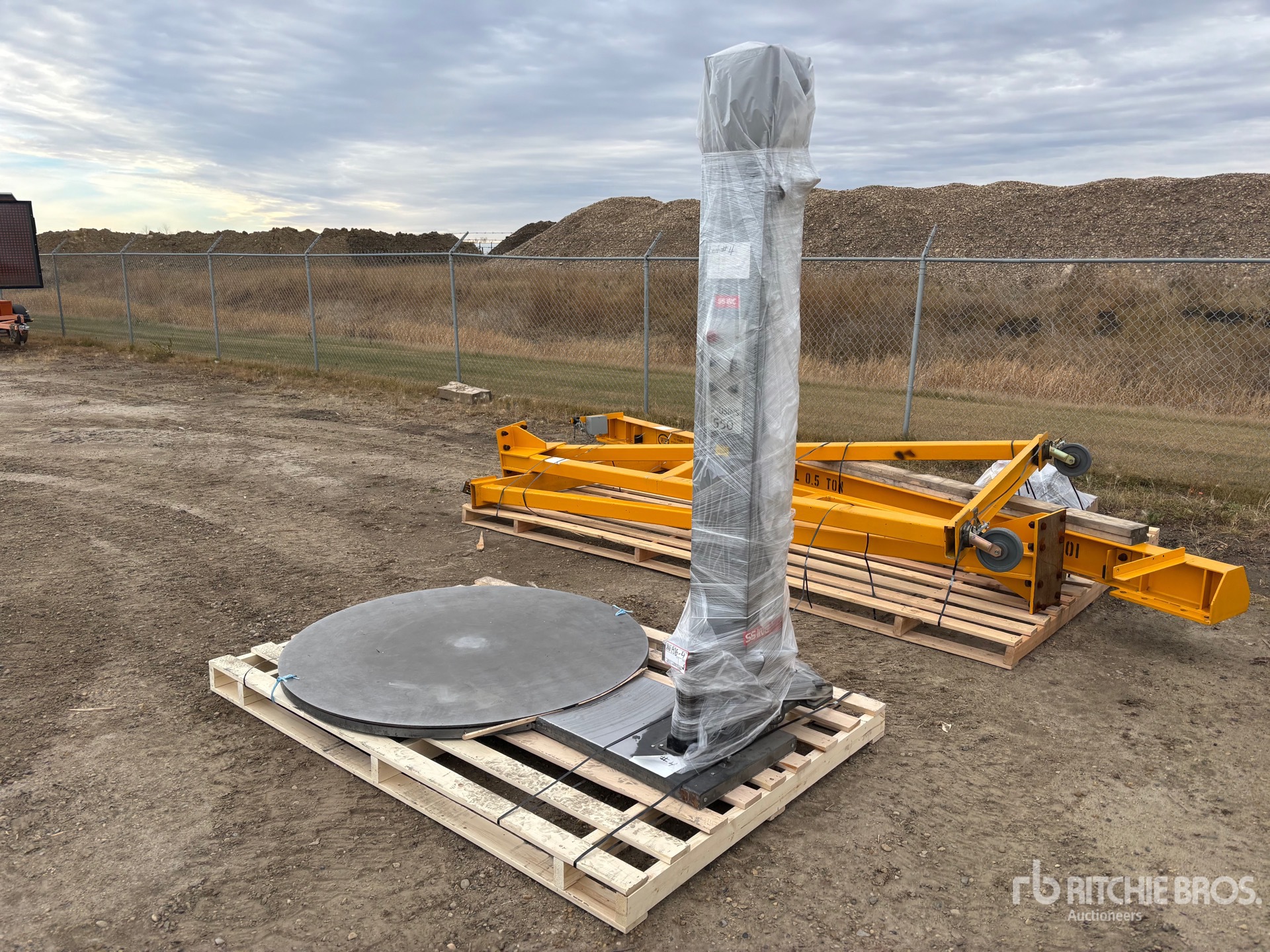 General Appearance with Bild, Ecke hinten links