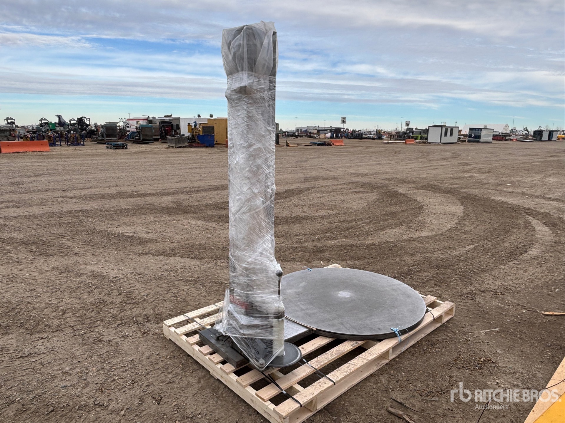 General Appearance with Bild, Ecke hinten rechts