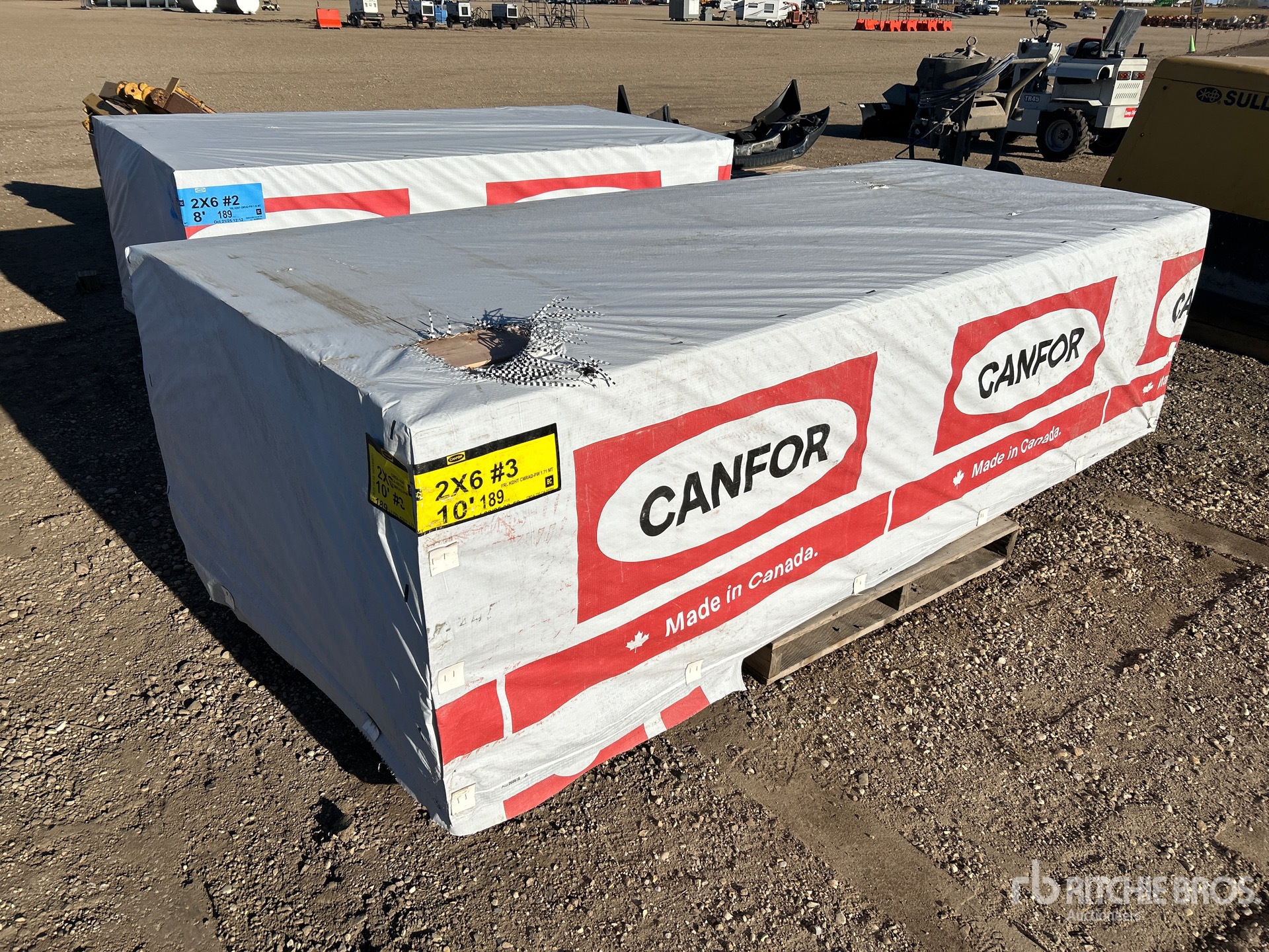 General Appearance with Foto, angolo posteriore sinistro