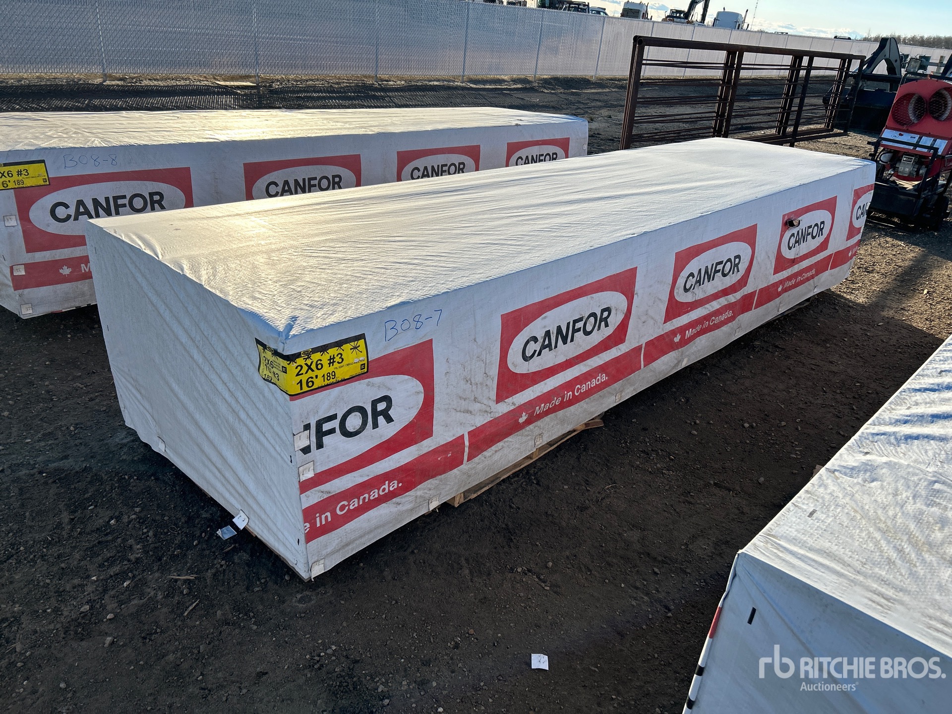 General Appearance with Picture, Right Front Corner