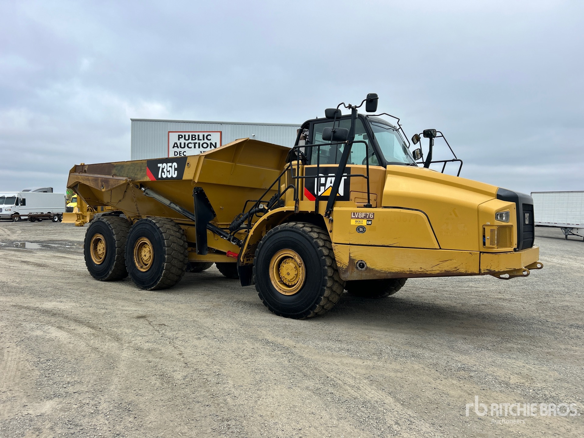 General Appearance with Picture, Right Front Corner