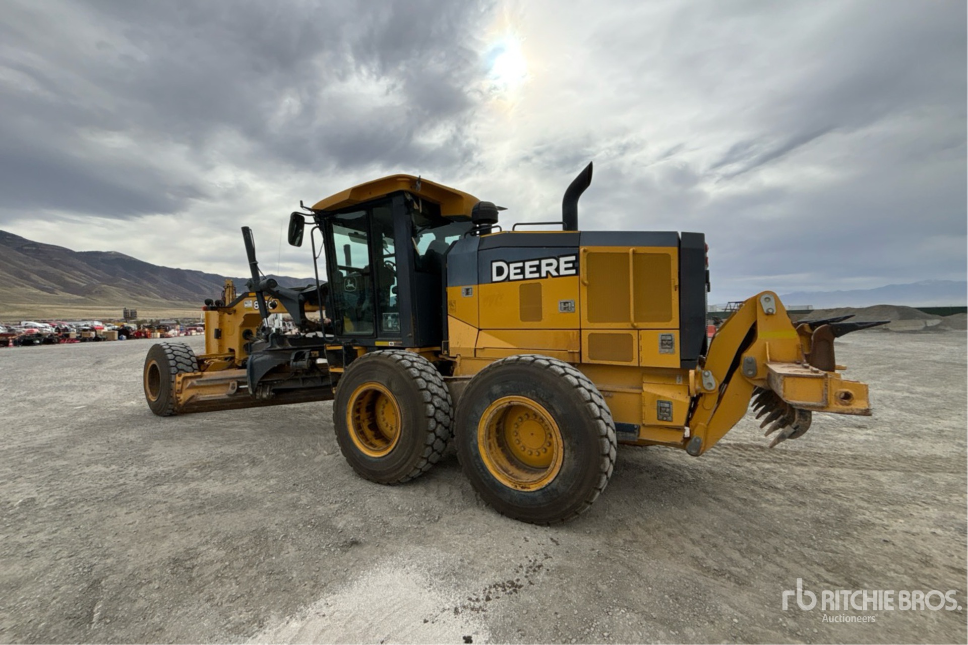 General Appearance with Imagen: esquina trasera izquierda