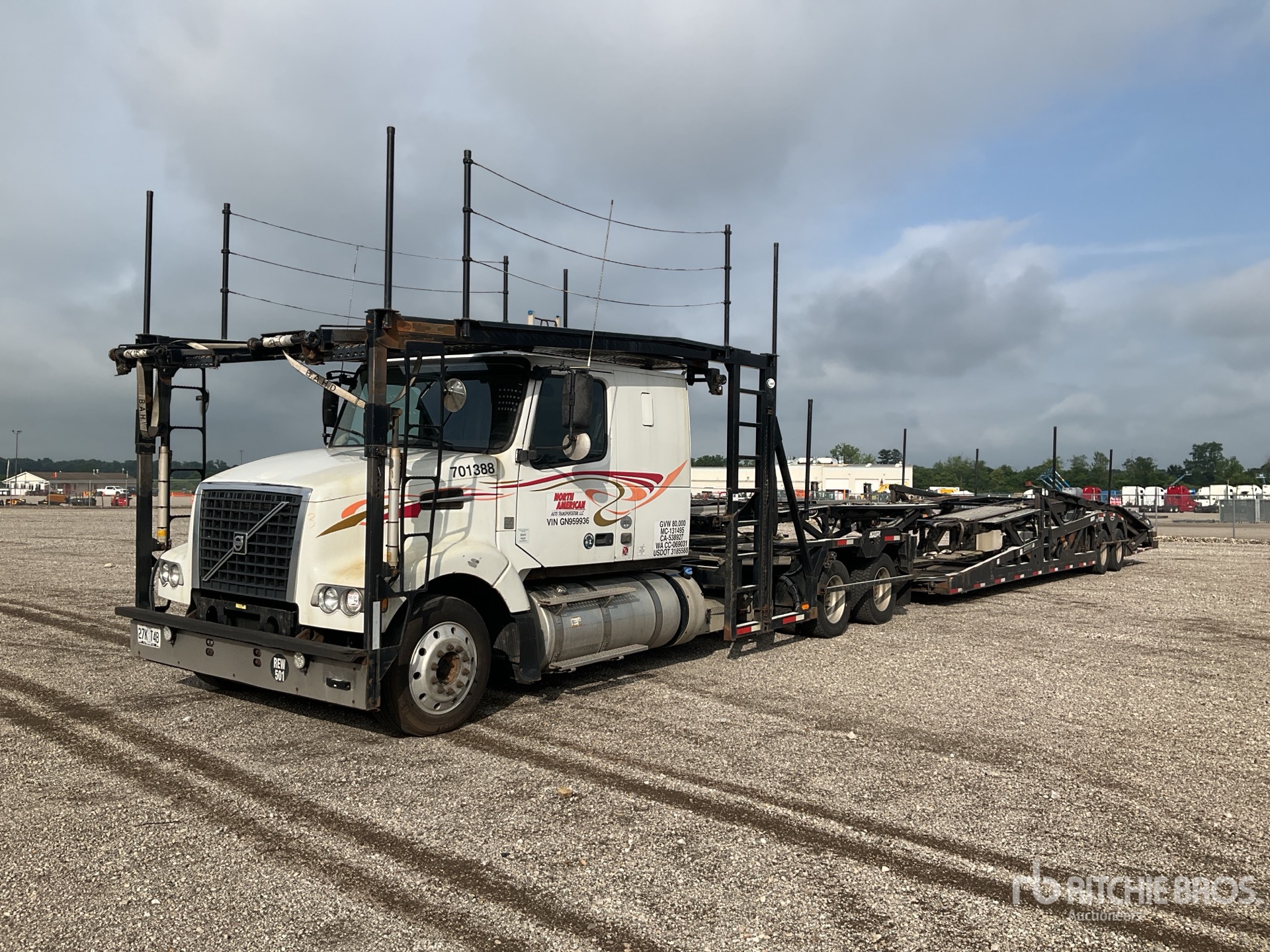 General Appearance with Featured Photo