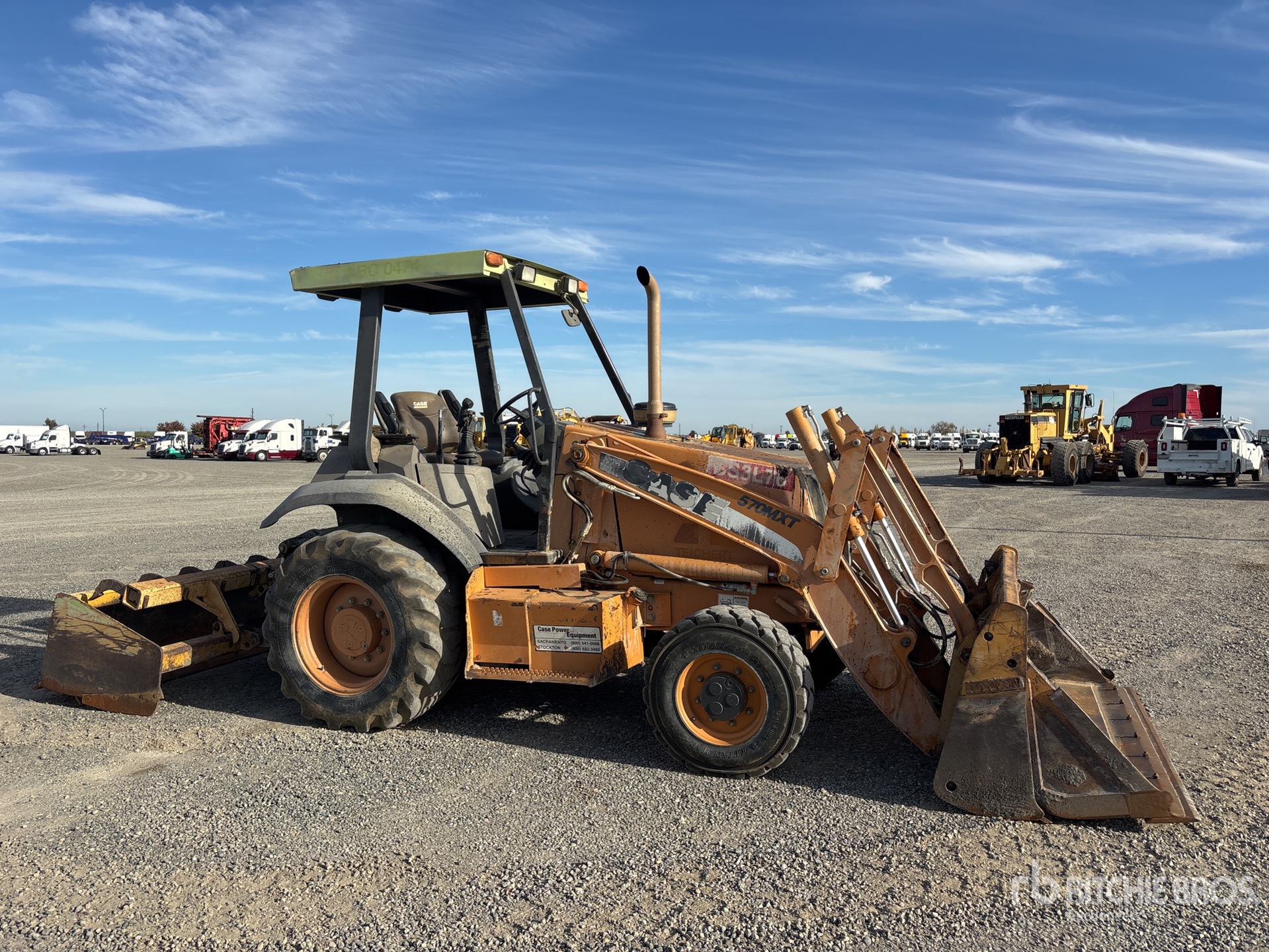 General Appearance with Picture, Right Front Corner