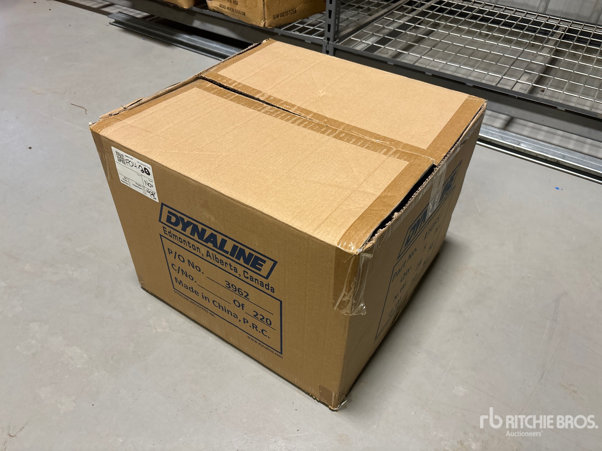 General Appearance with Foto, angolo anteriore sinistro