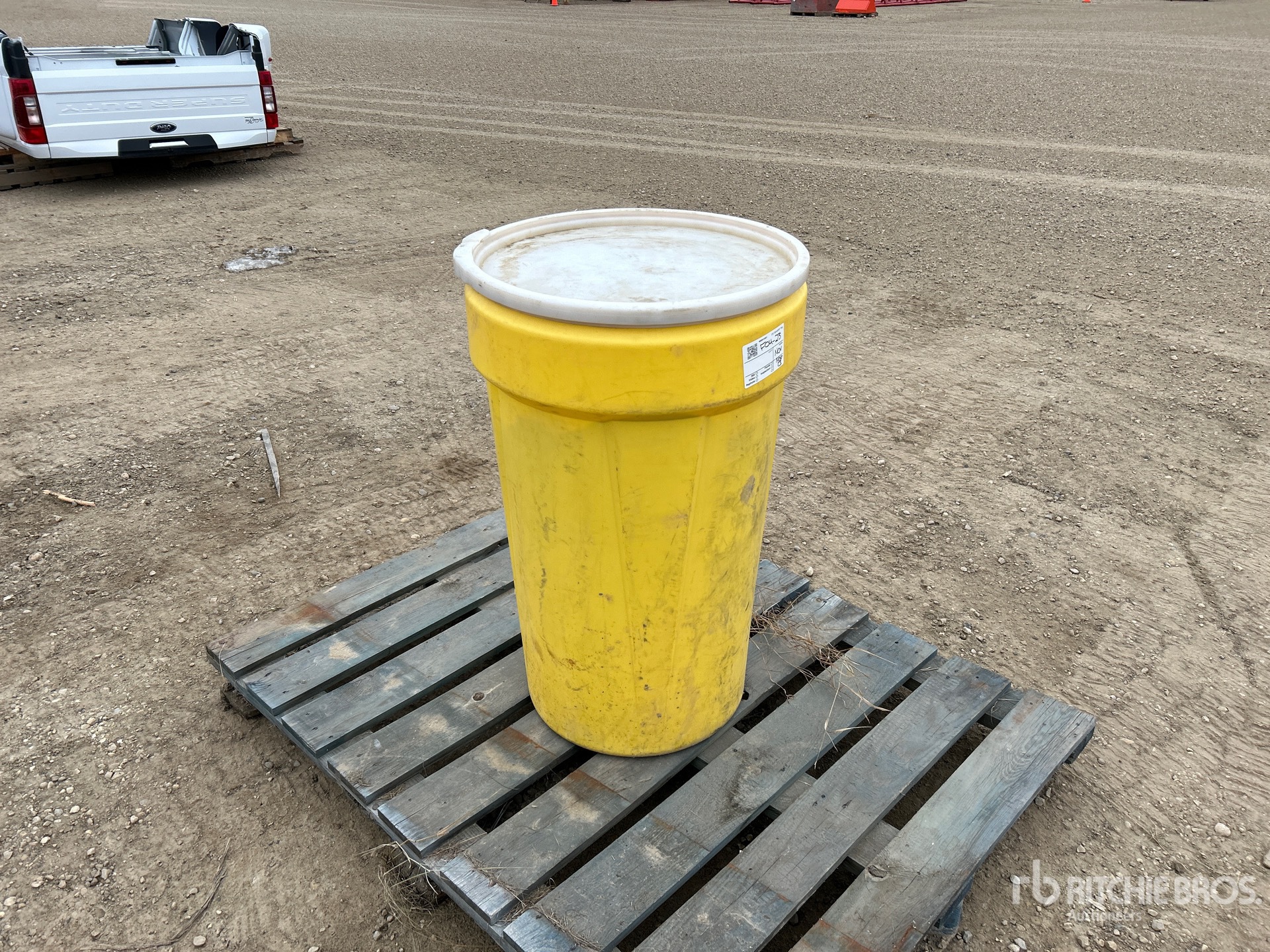 General Appearance with Foto, angolo anteriore sinistro