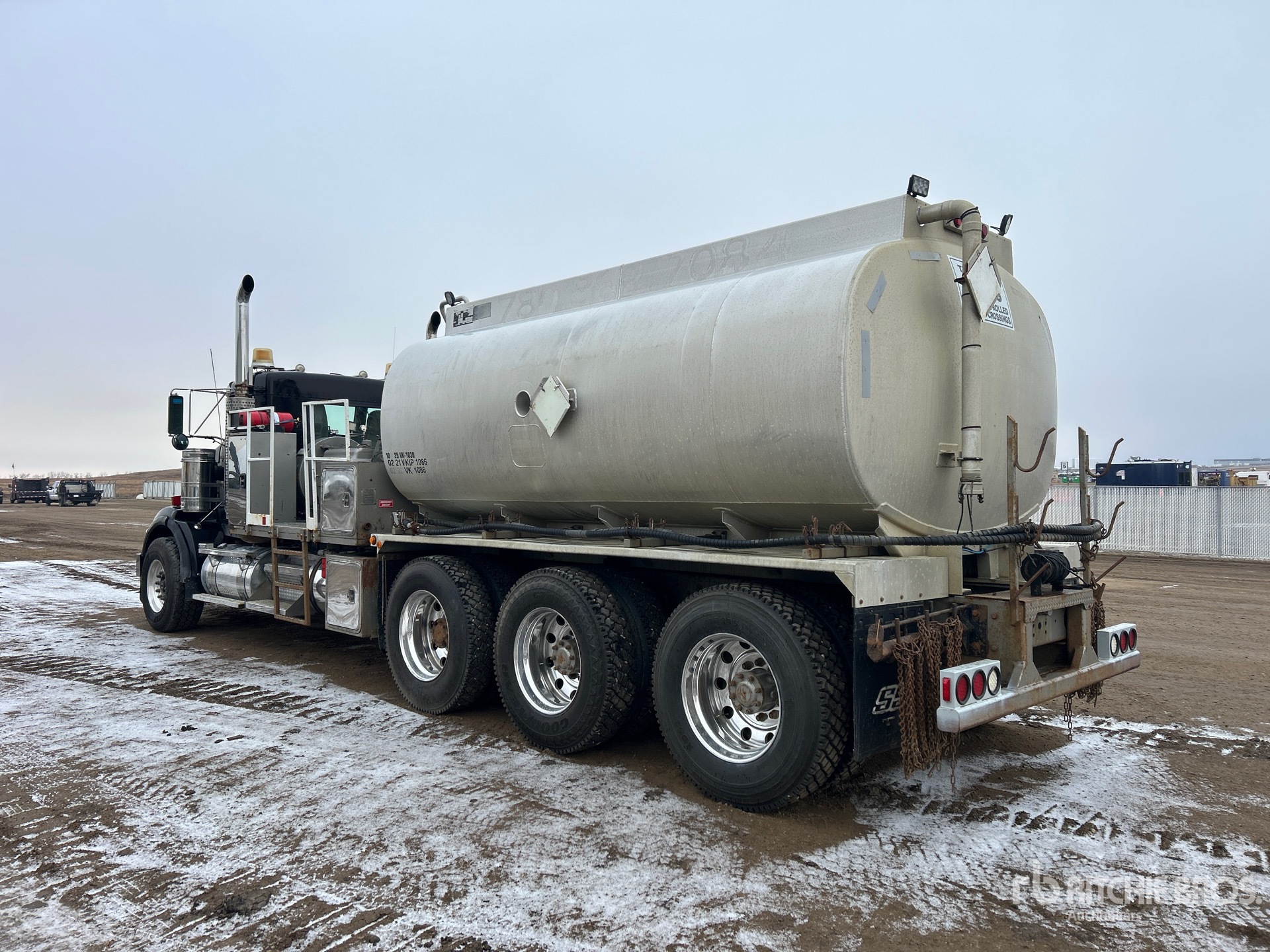 General Appearance with Bild, Ecke hinten links