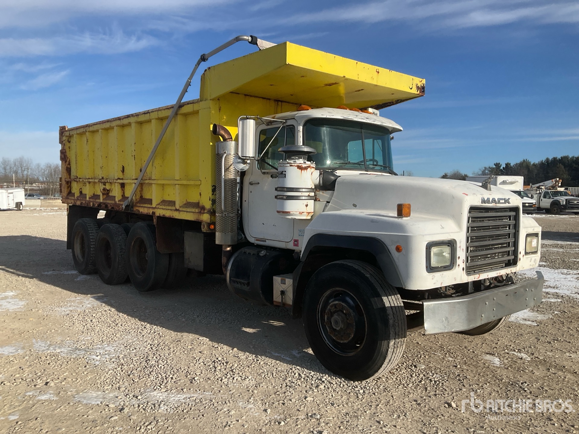 General Appearance with Image, coin avant droit