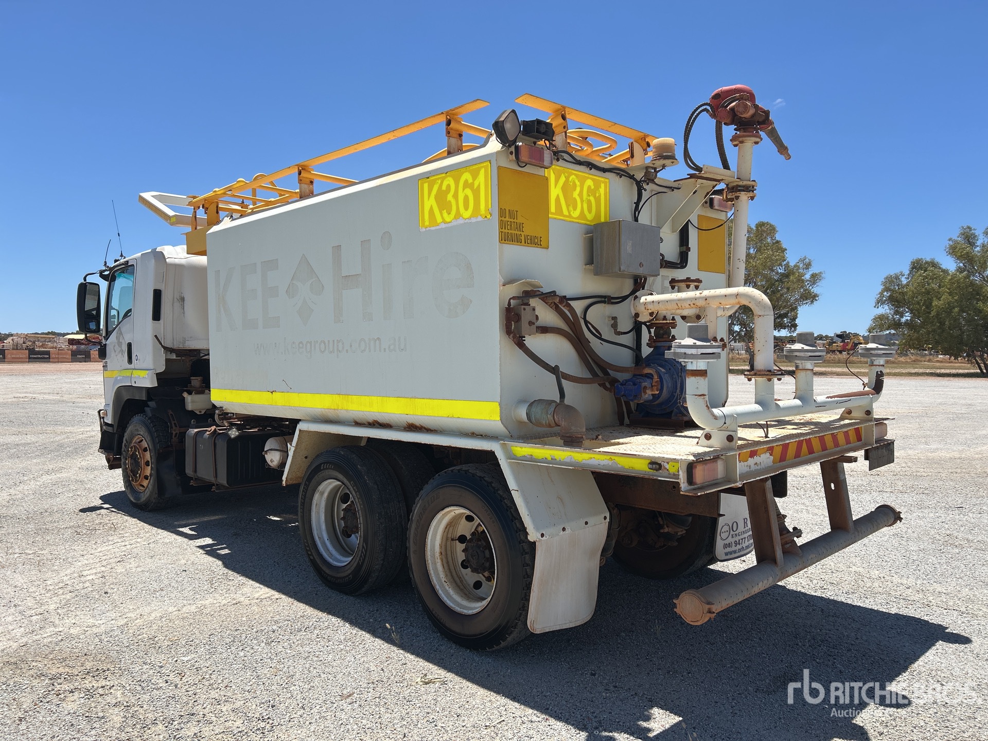 General Appearance with Imagen: esquina trasera derecha