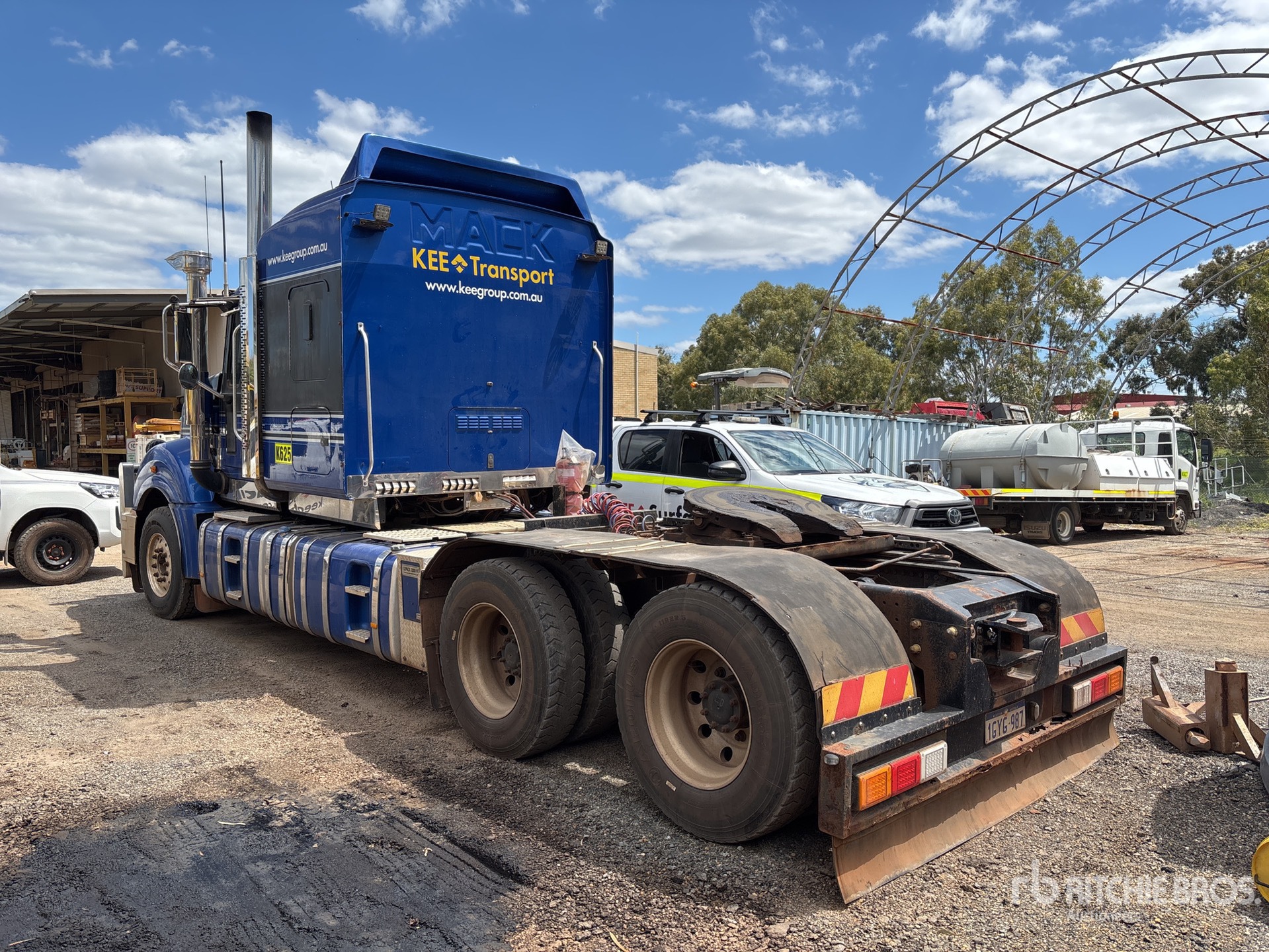 Aspect général with 