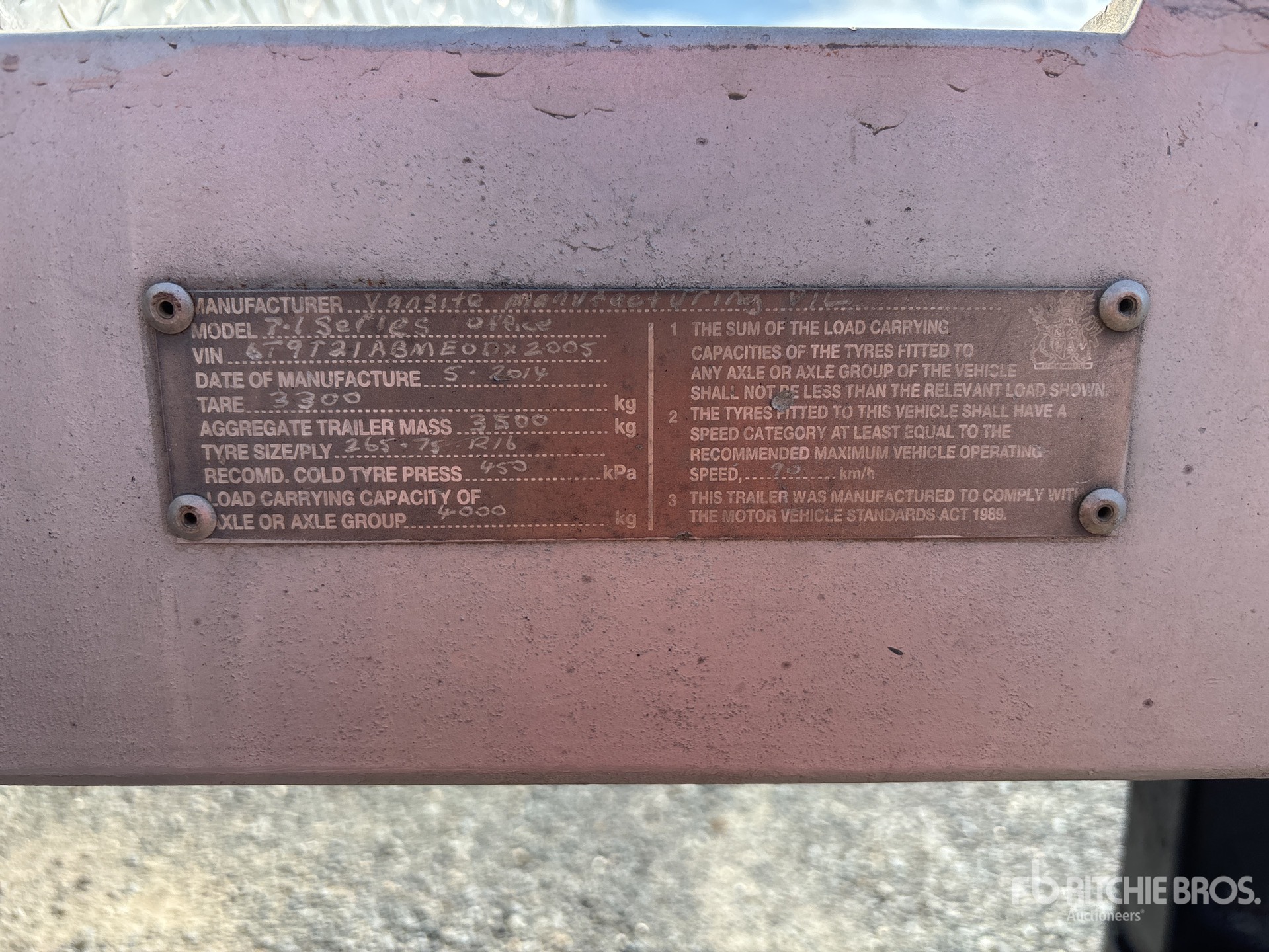 General Appearance with Serial Number / VIN