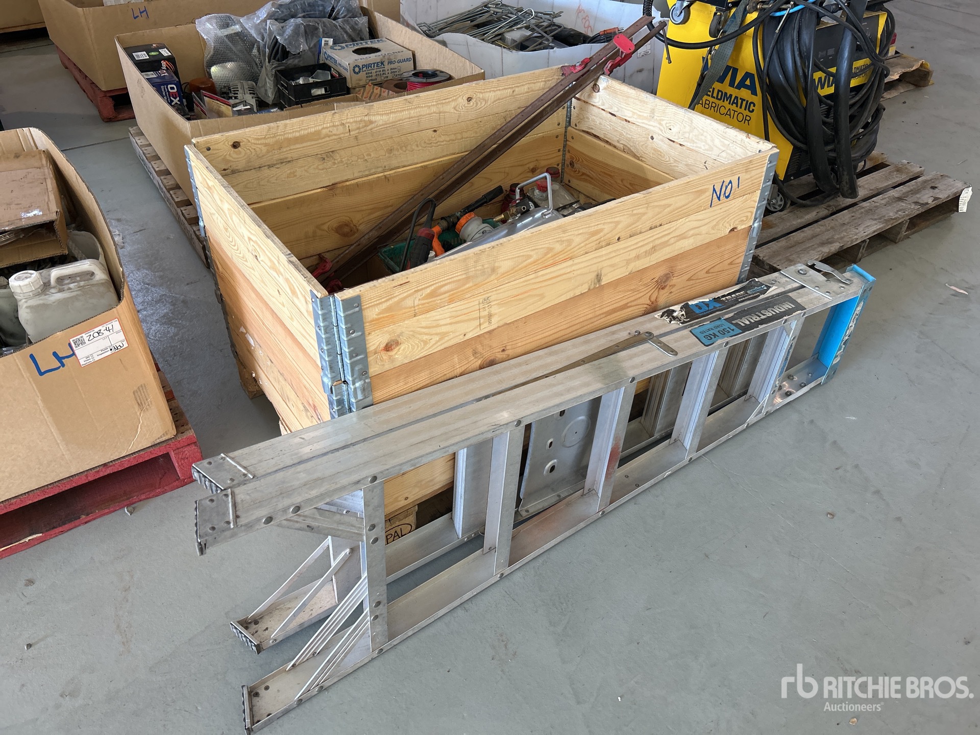 General Appearance with Picture, Left Rear Corner