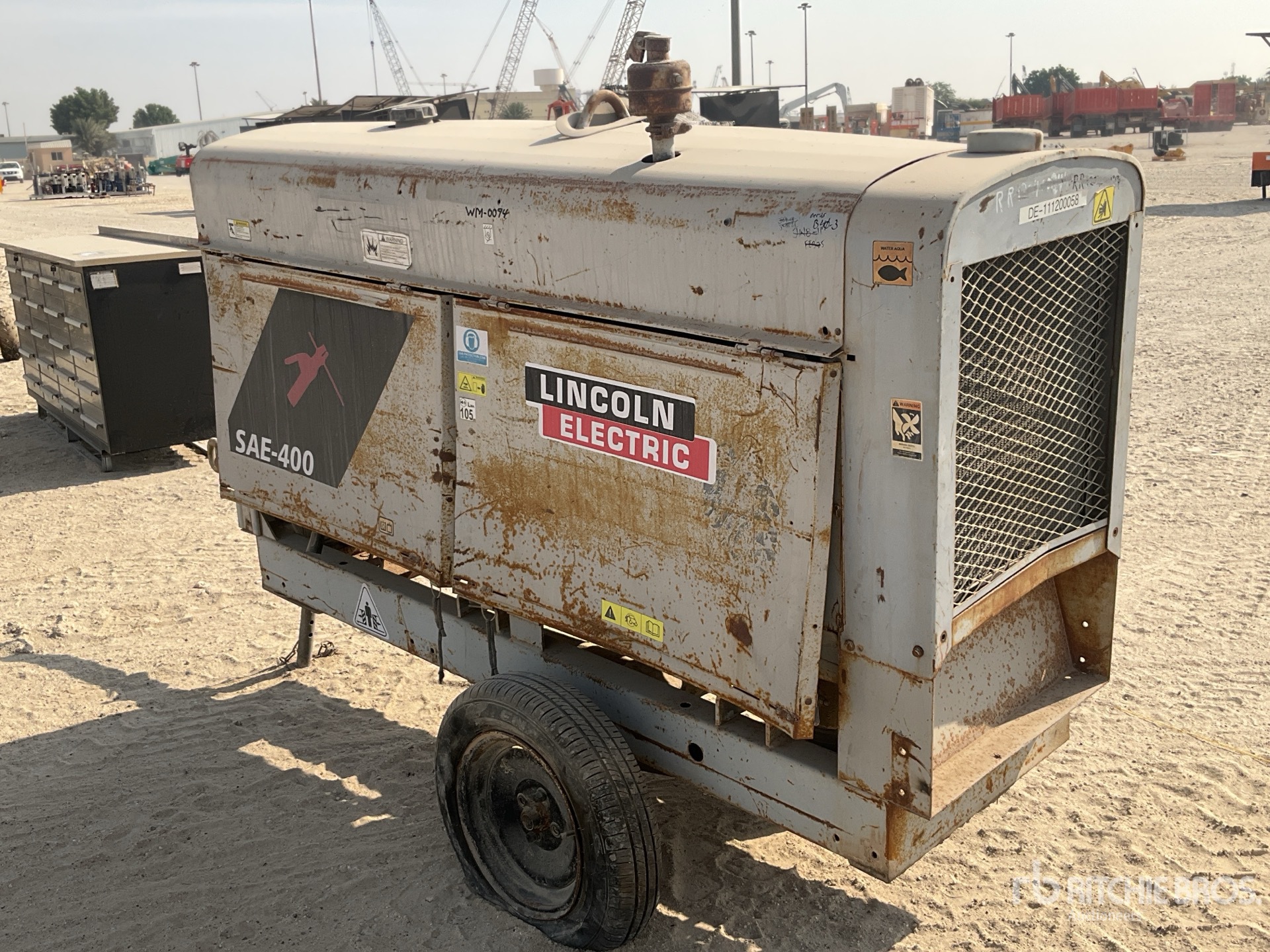 Aspect général with Image, coin arrière gauche