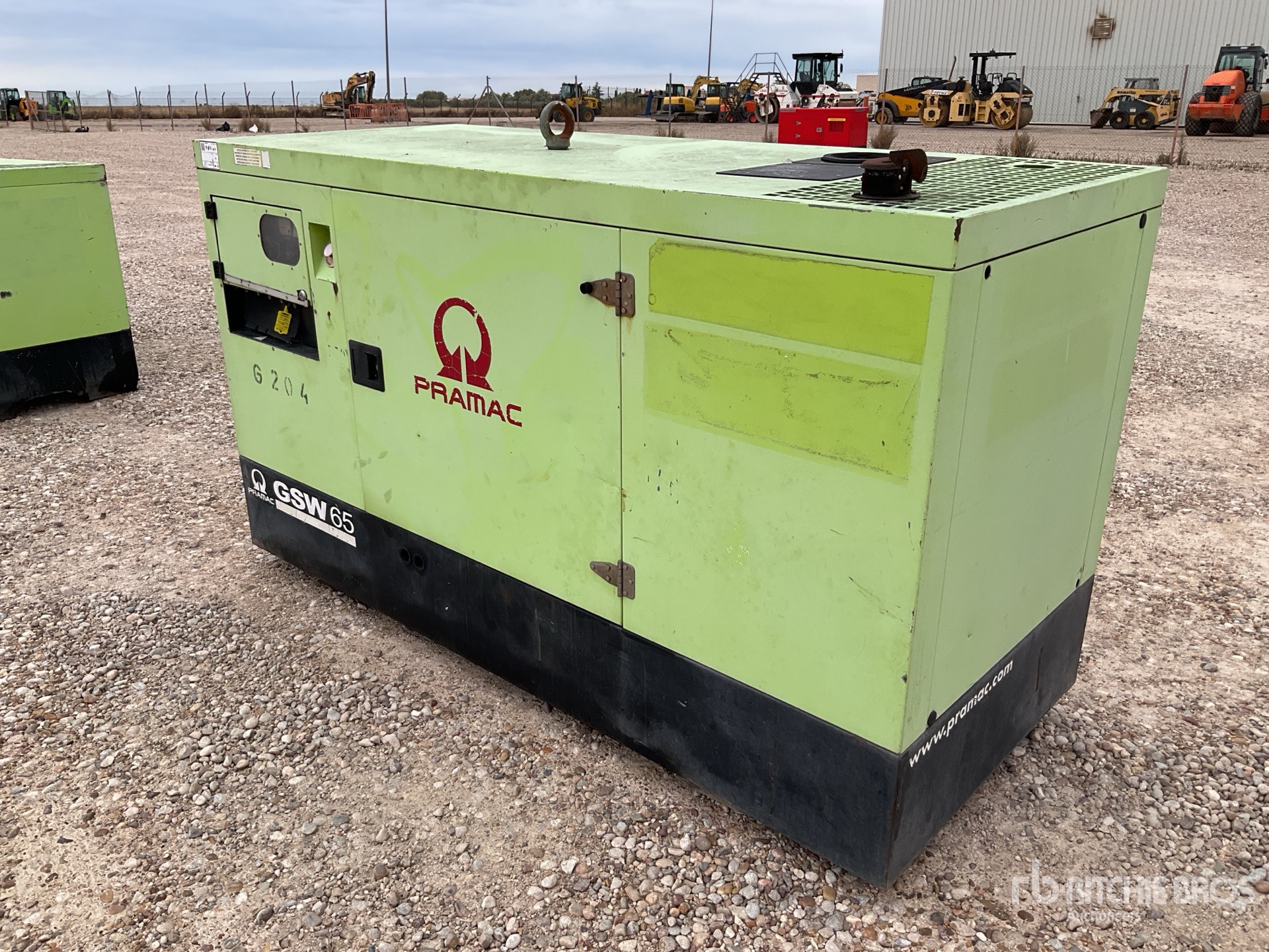 General Appearance with Picture, Right Front Corner