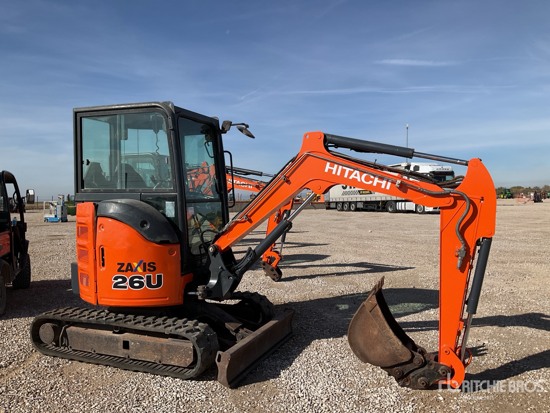 General Appearance with Foto, angolo anteriore destro