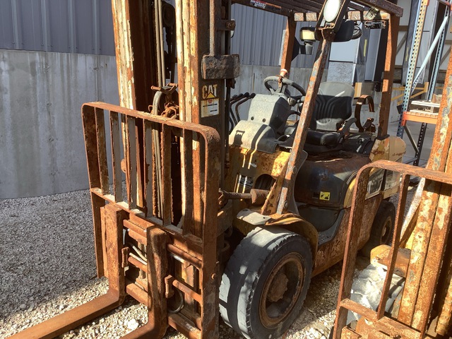2019 Cat MH GP30N 10490 lb Forklift