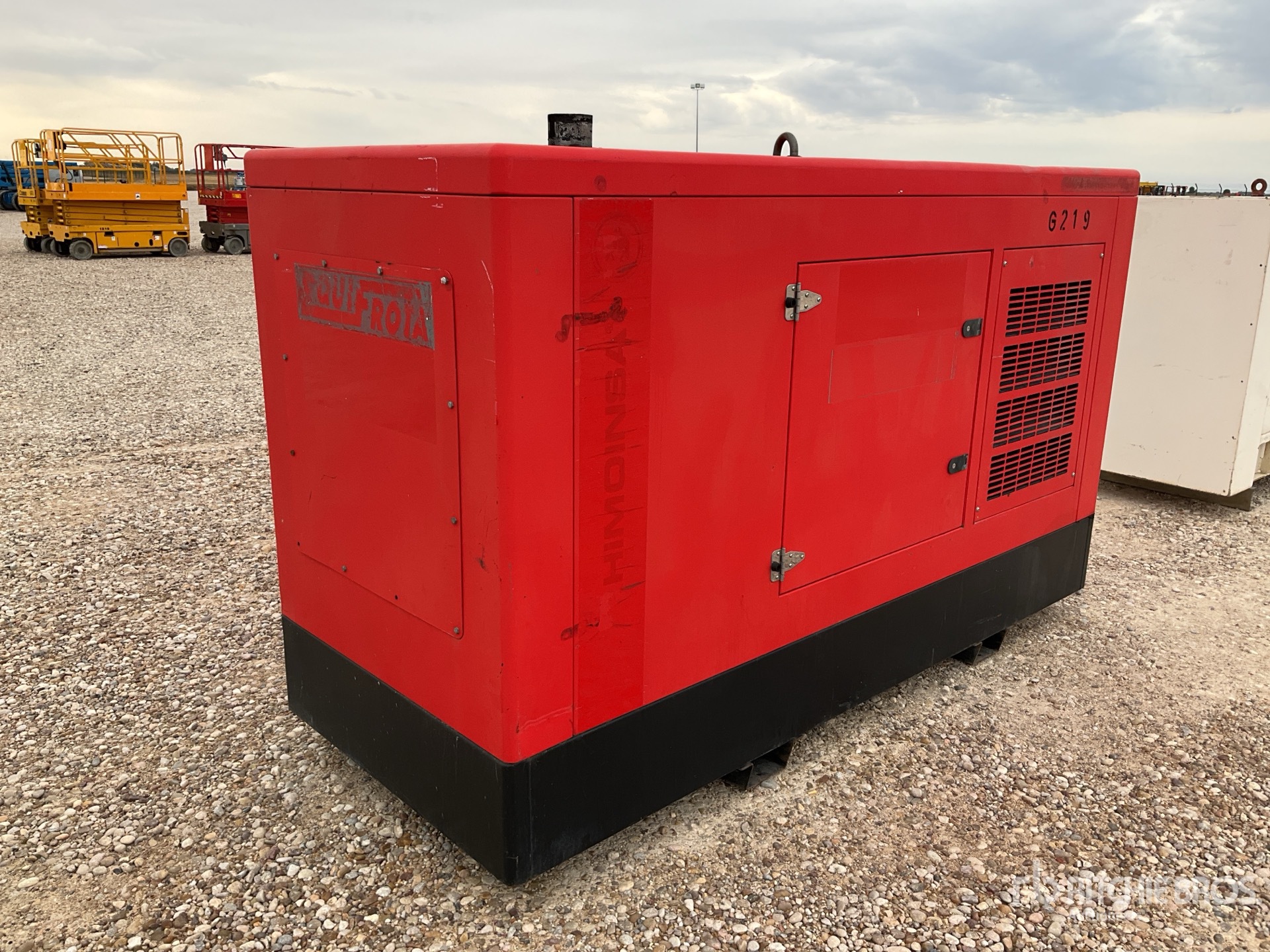 General Appearance with Picture, Right Rear Corner